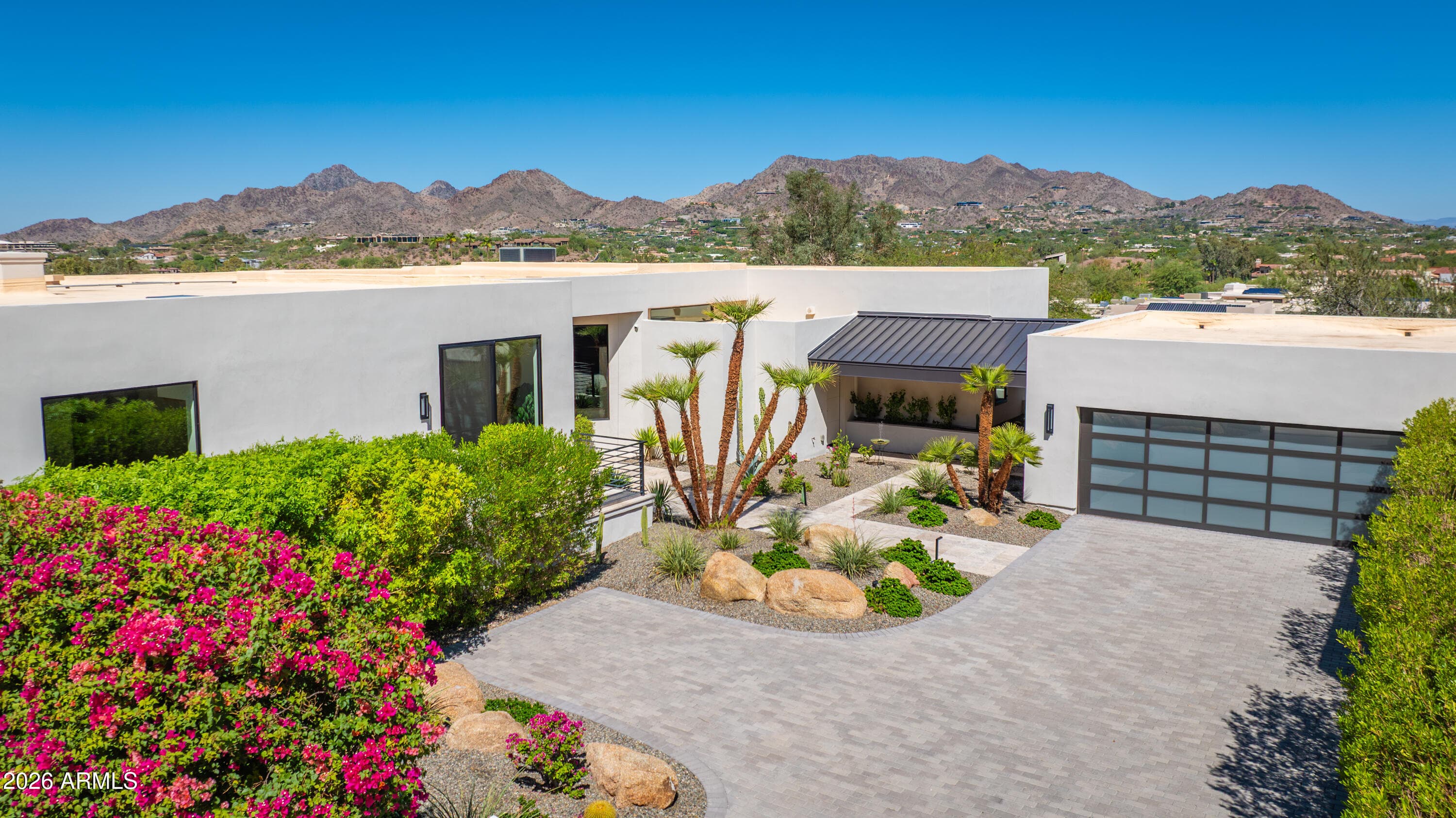 5724 N Echo Canyon Drive — photo 2