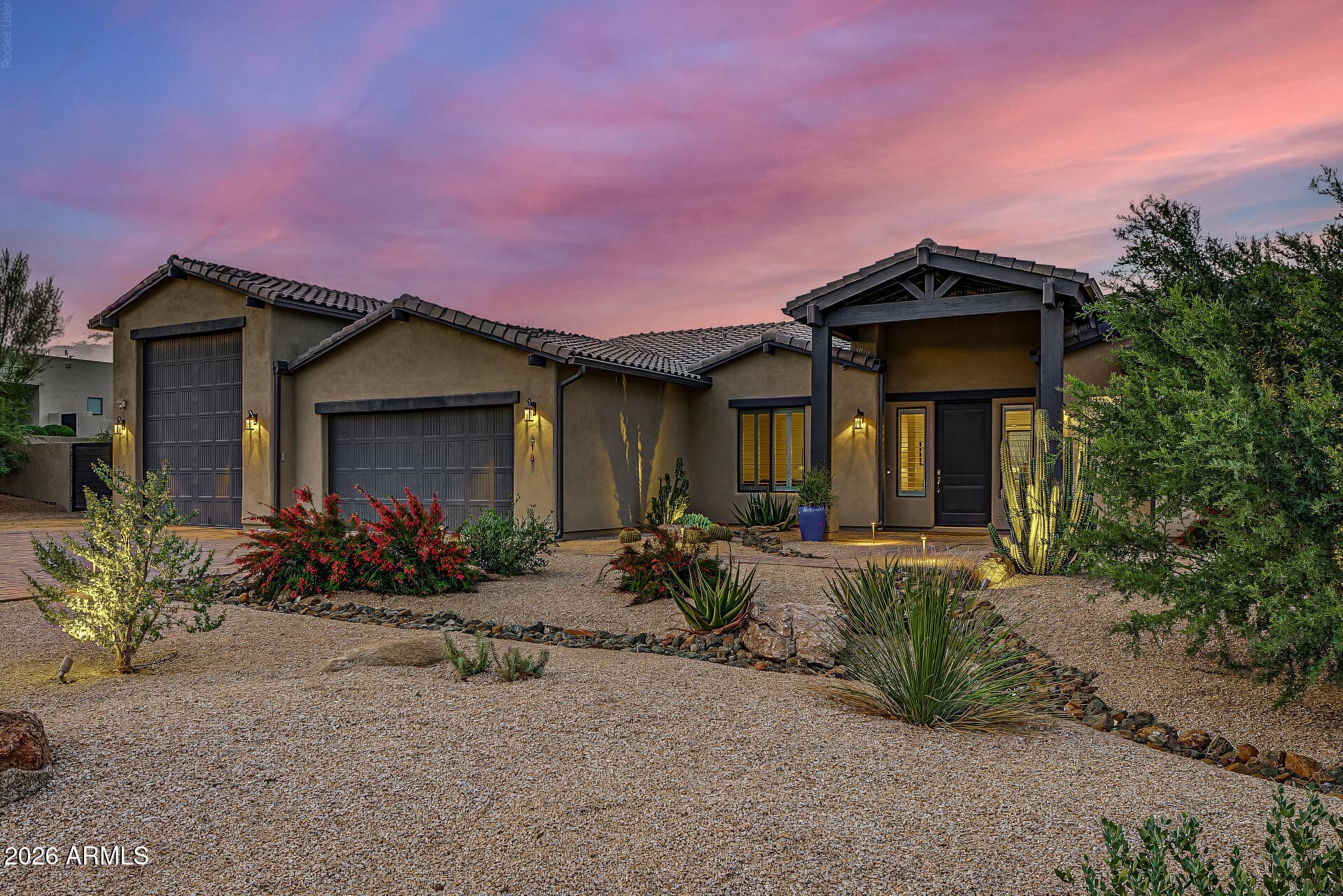 618 E Tumbleweed Drive — photo 2