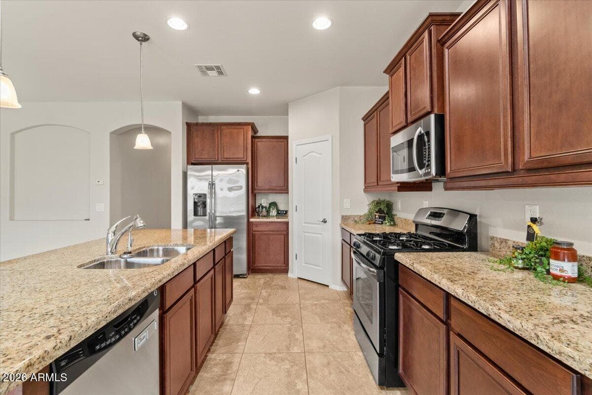 2953 E Tonto Drive — photo 3
