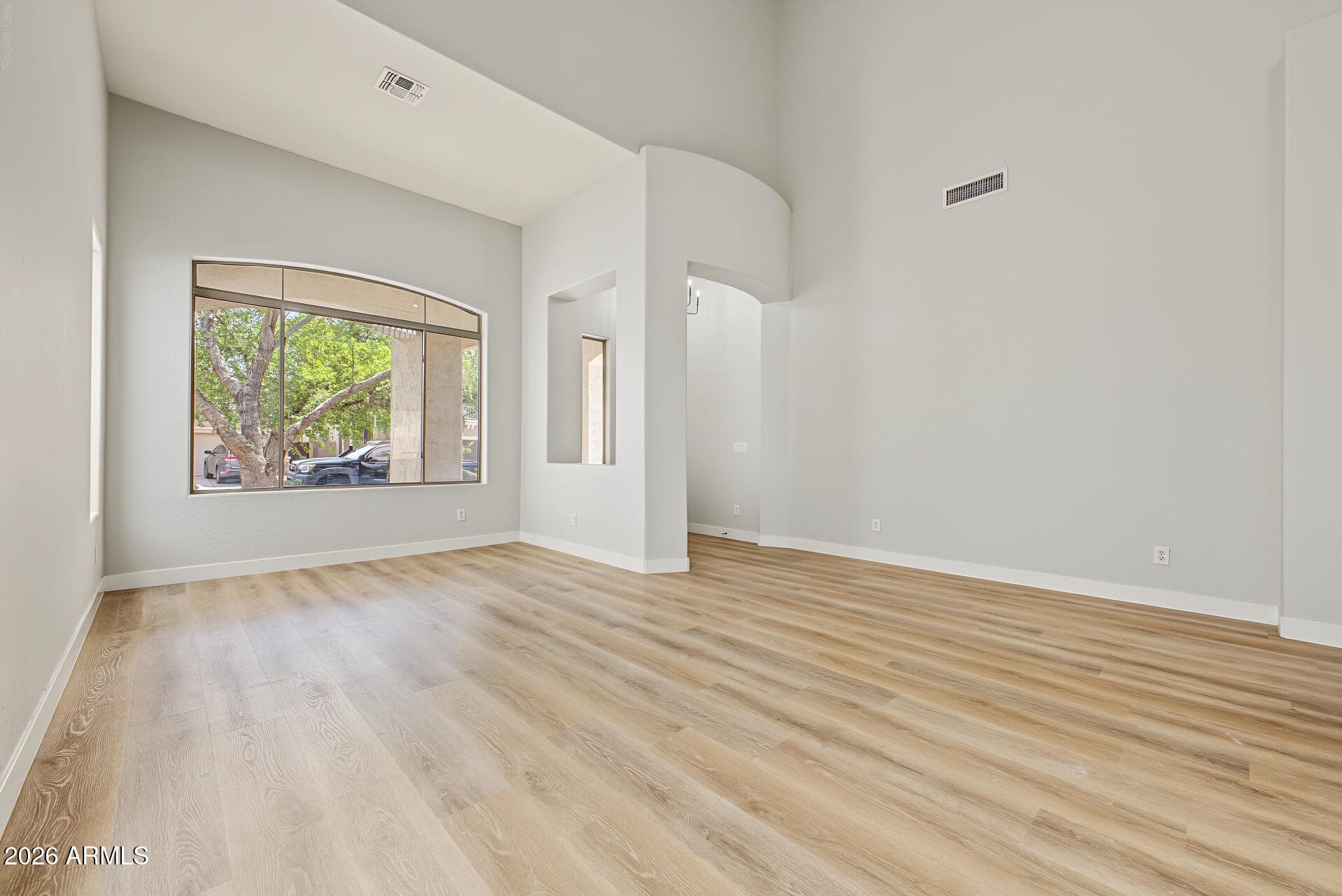 4244 E Marshall Avenue — photo 3