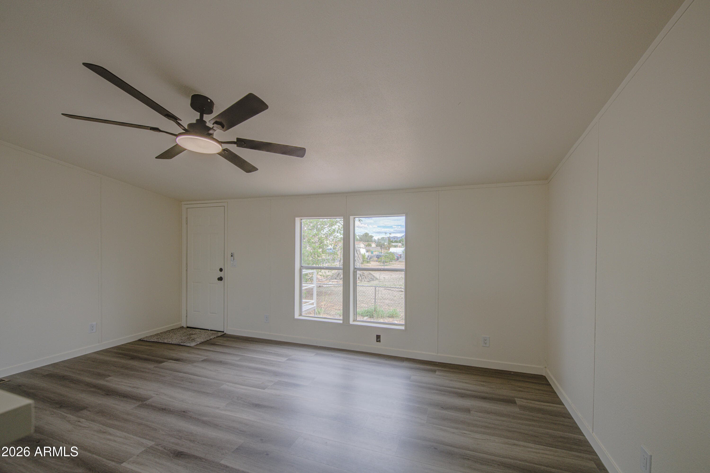 8105 E 4th Avenue — photo 7