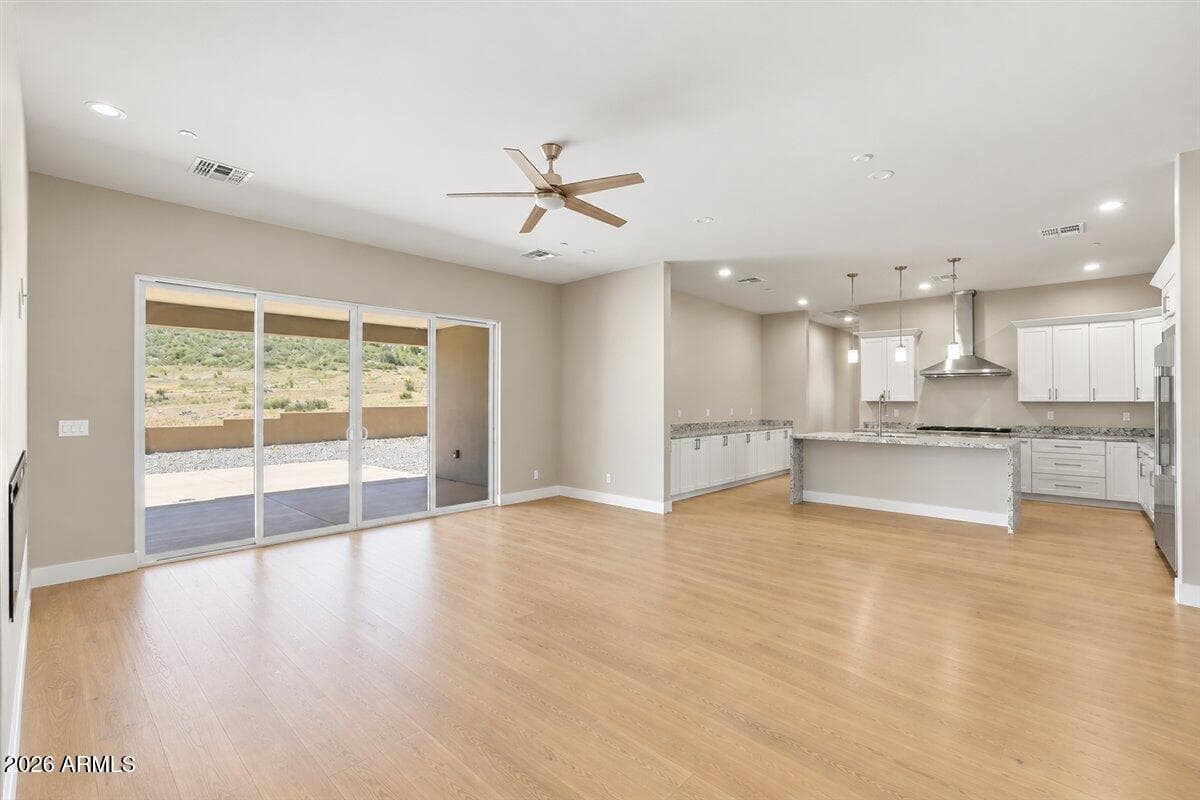 395 Zachary Drive — photo 6
