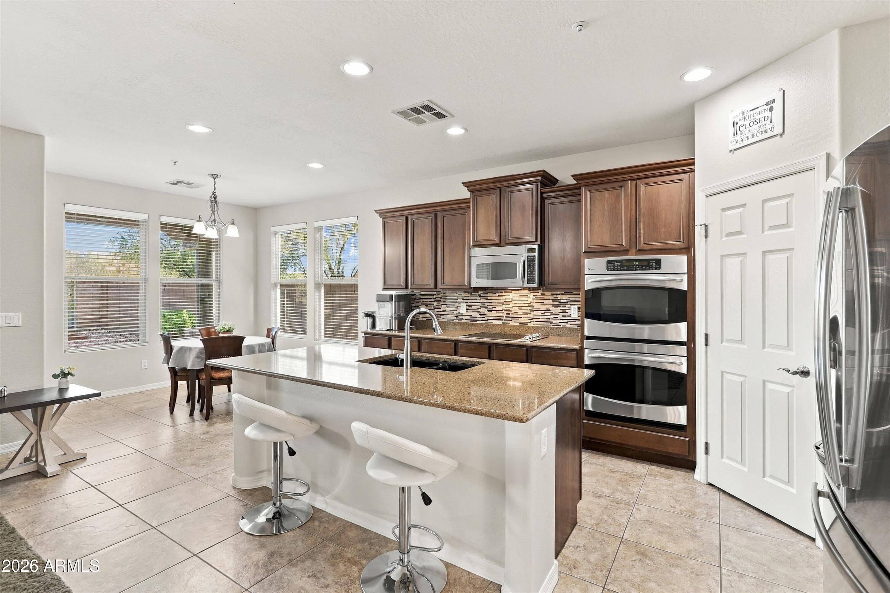 31089 N 136th Drive — photo 3
