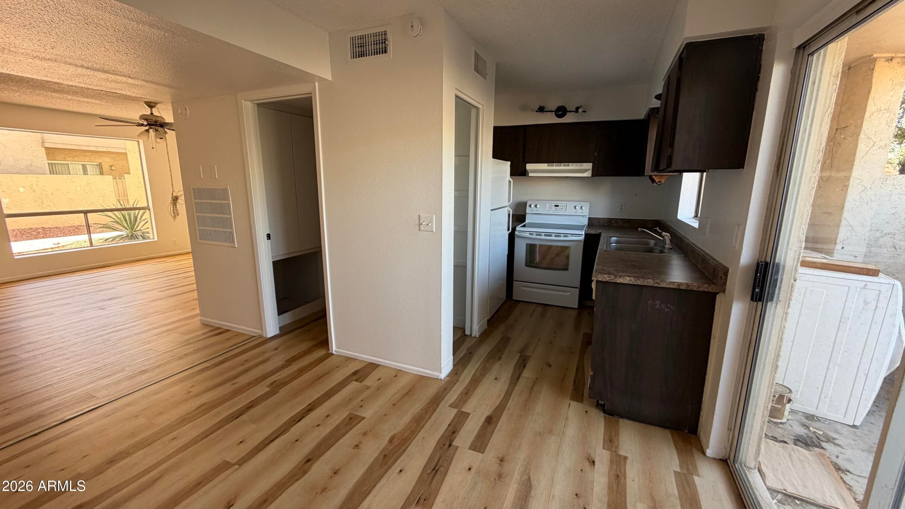 3518 W Dunlap Avenue 176 — photo 2
