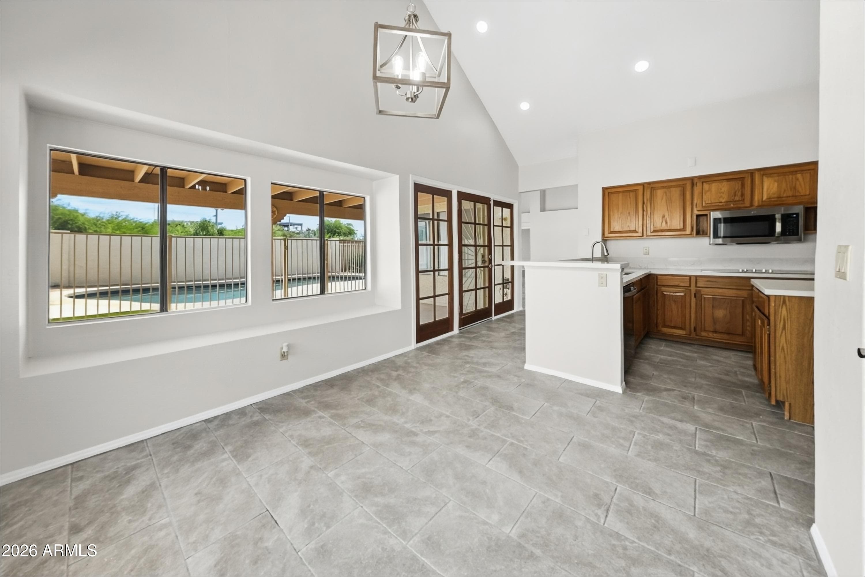 7941 S Kenwood Lane — photo 6
