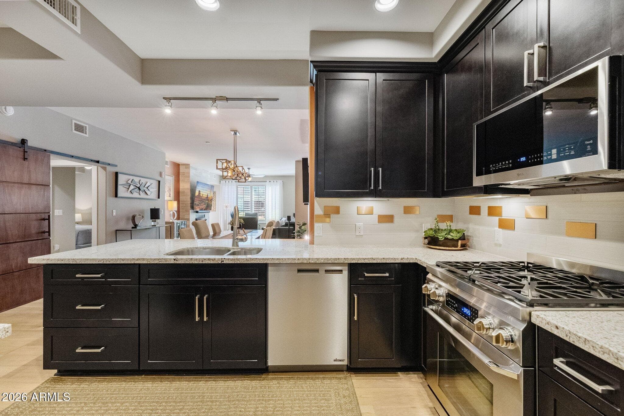 4803 N Woodmere Fairway 1005 — photo 5