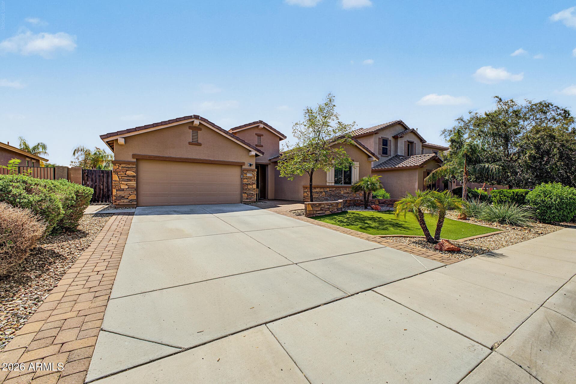 5439 W Quail Track Drive — photo 2