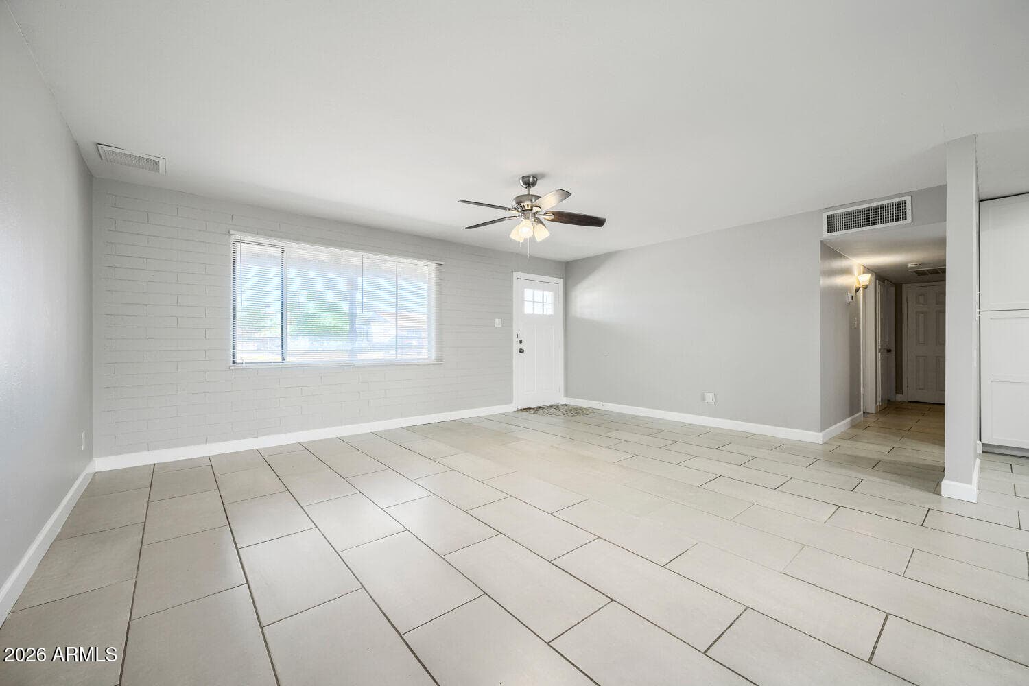 5449 W Flower Street — photo 8