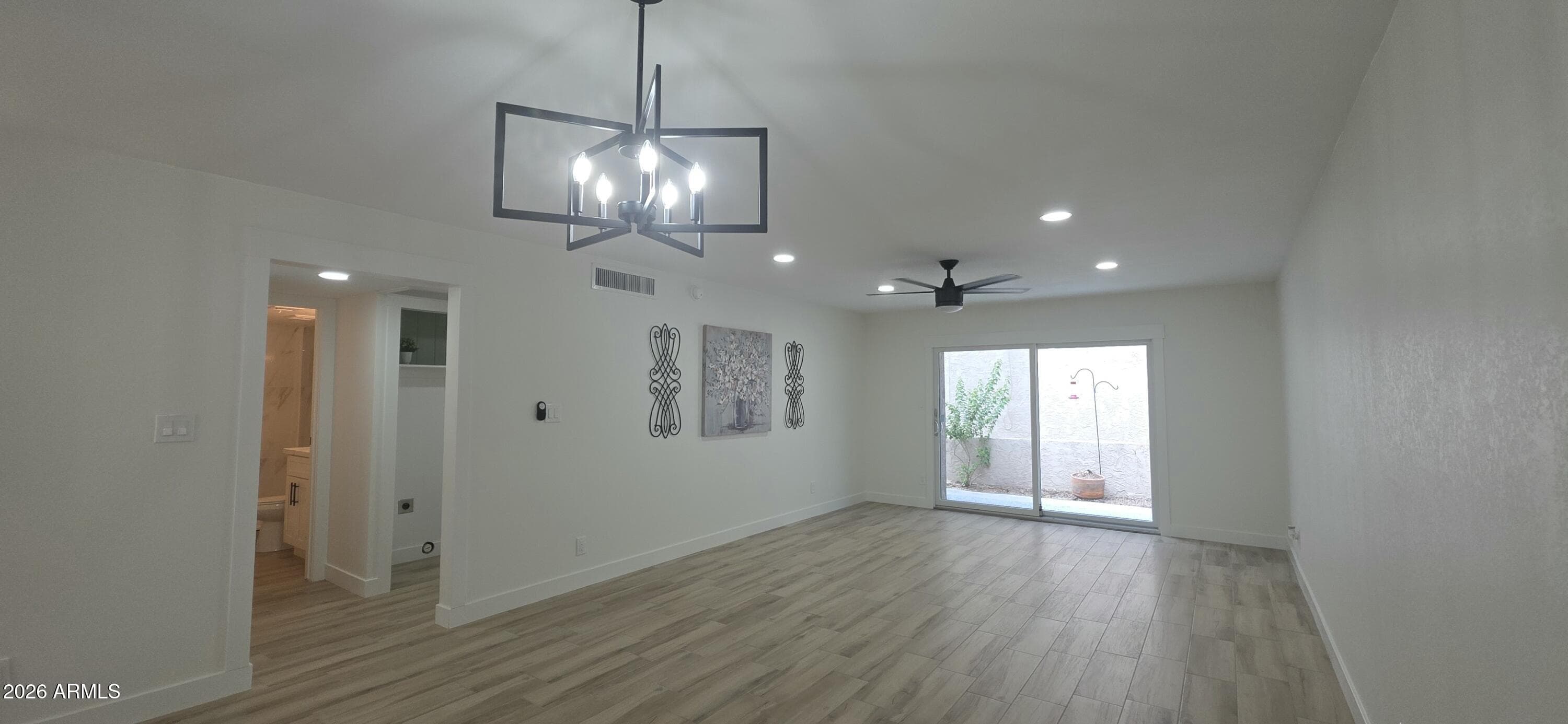 460 S Desert Palm — photo 8