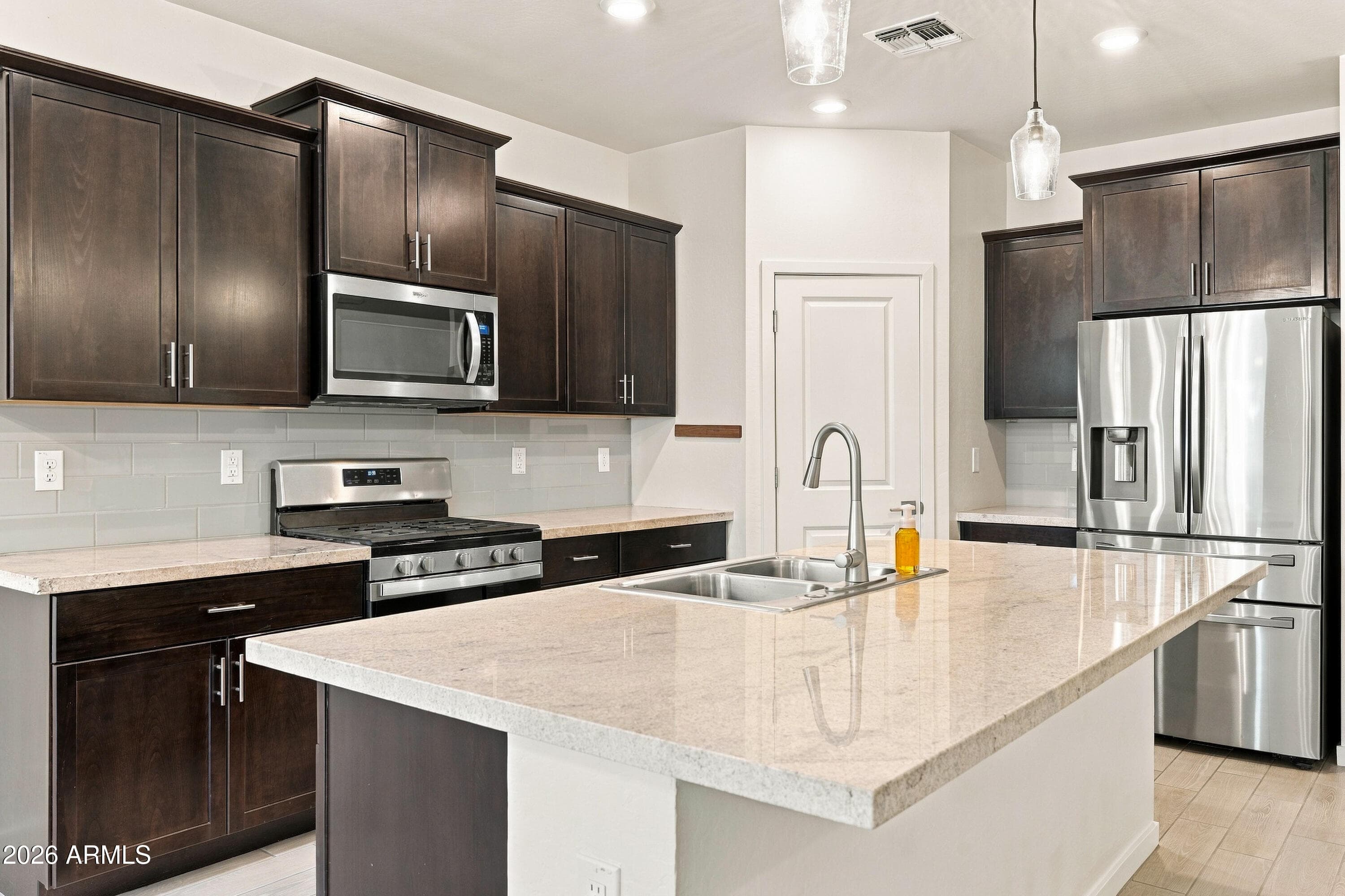 12645 W Orangewood Avenue — photo 7