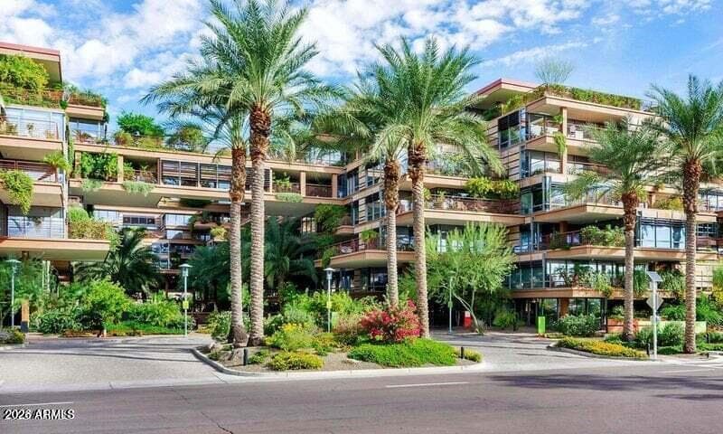 7161 E Rancho Vista Drive 3002 — photo 2