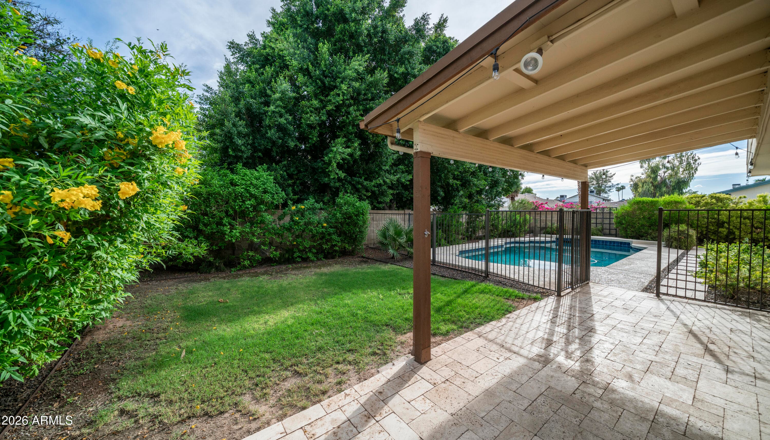 907 W Plata Avenue — photo 4
