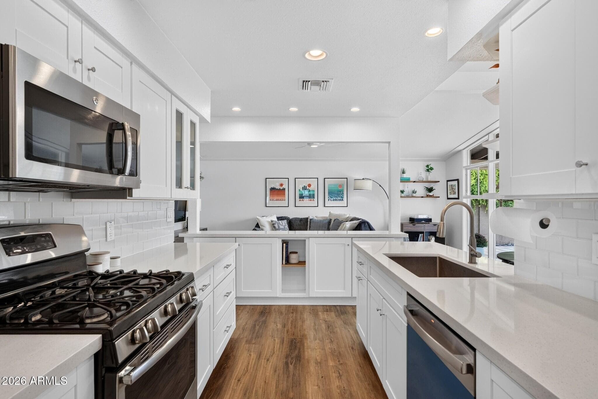 6908 E Earll Drive — photo 8