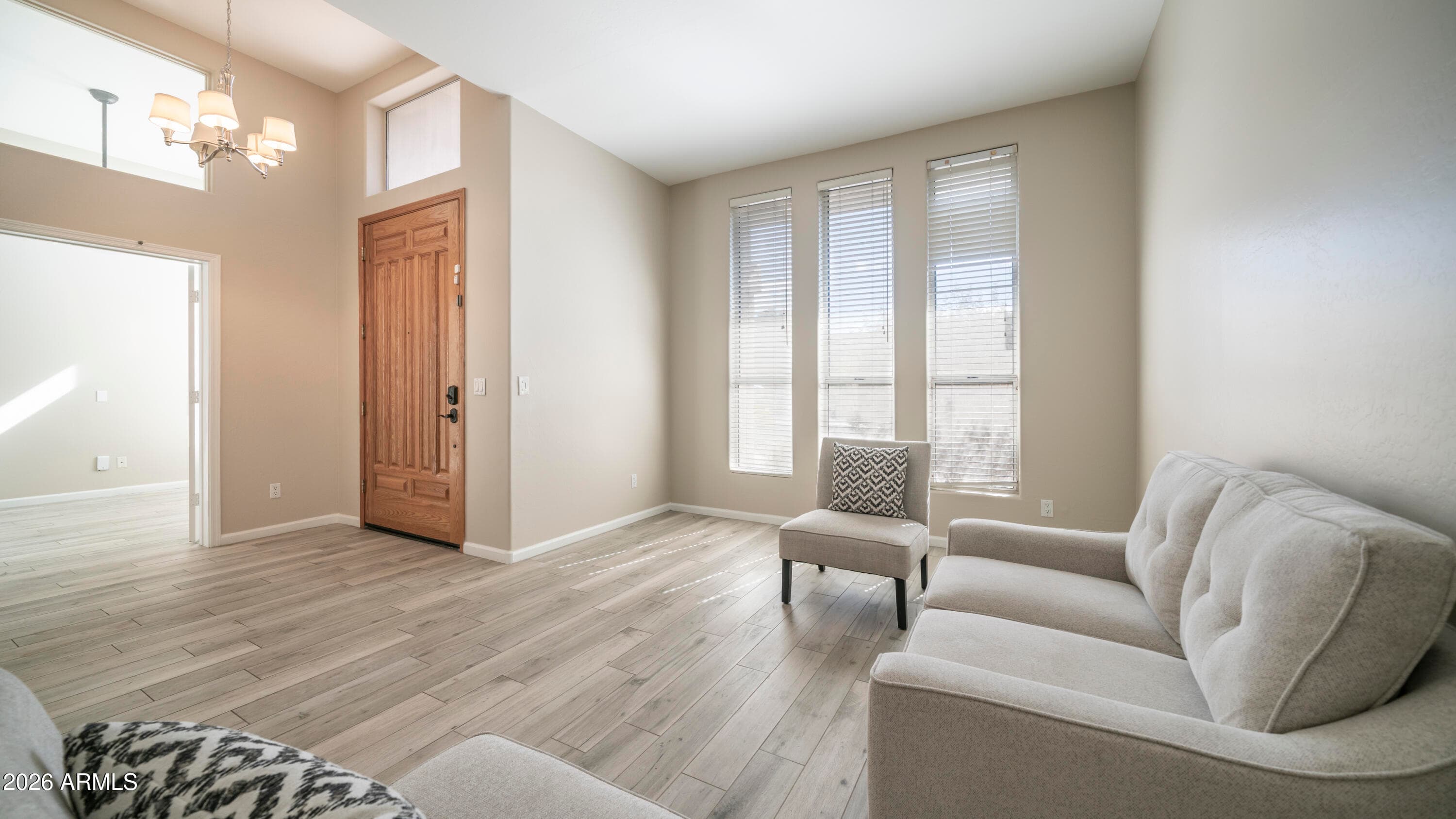 6528 W Via Montoya Drive — photo 5
