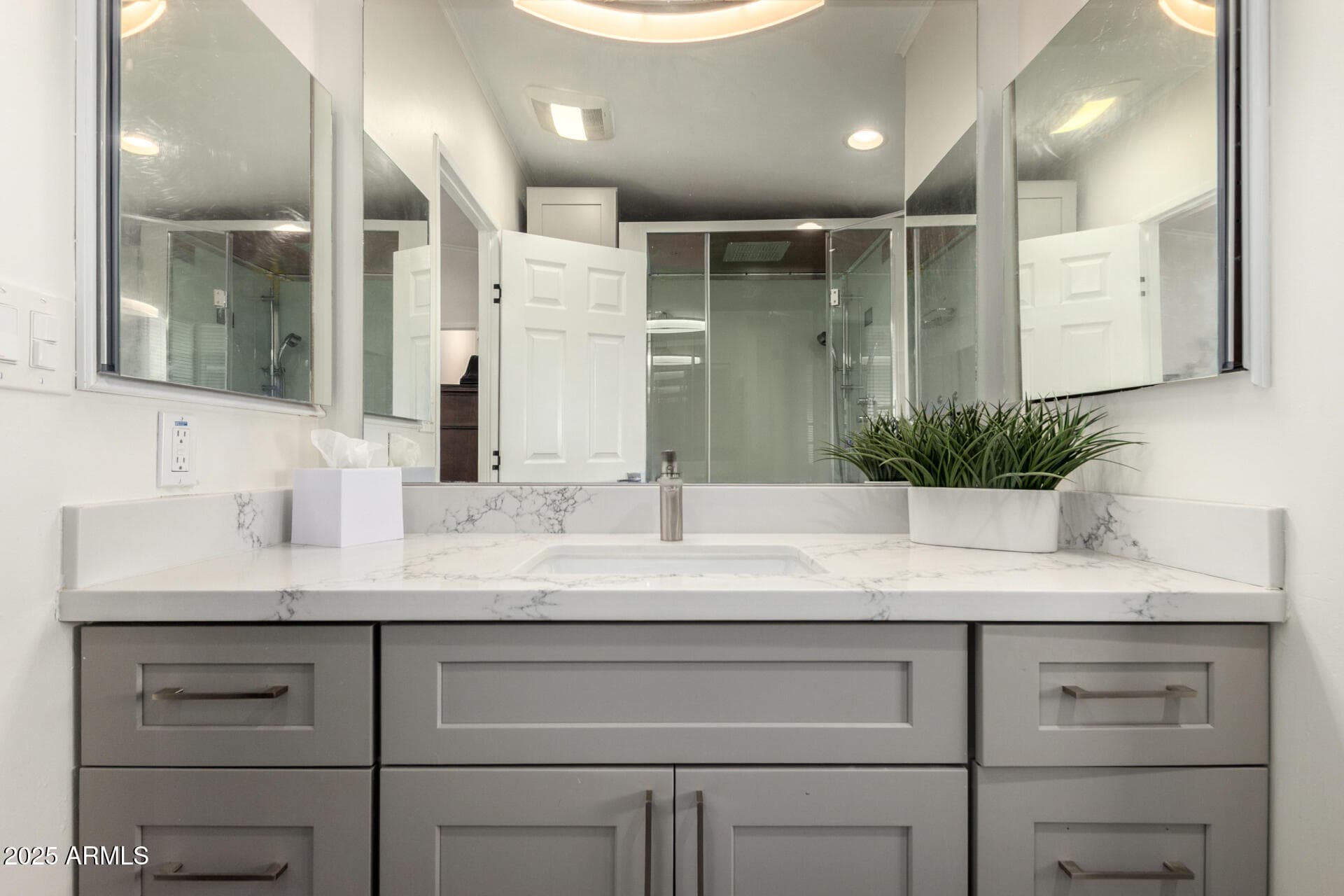 2233 E Behrend Drive 128 — photo 5