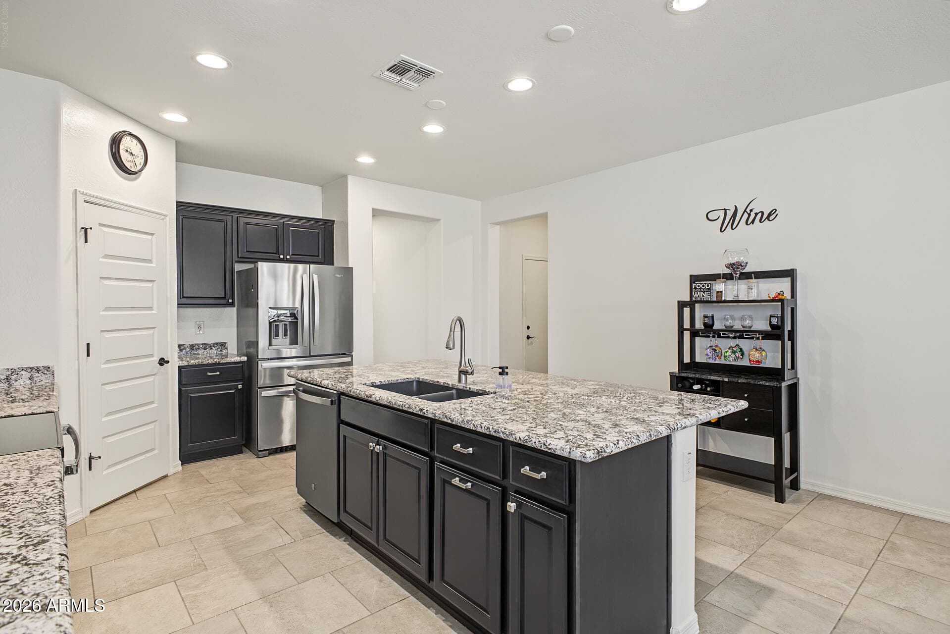 10713 E Twister Avenue — photo 8