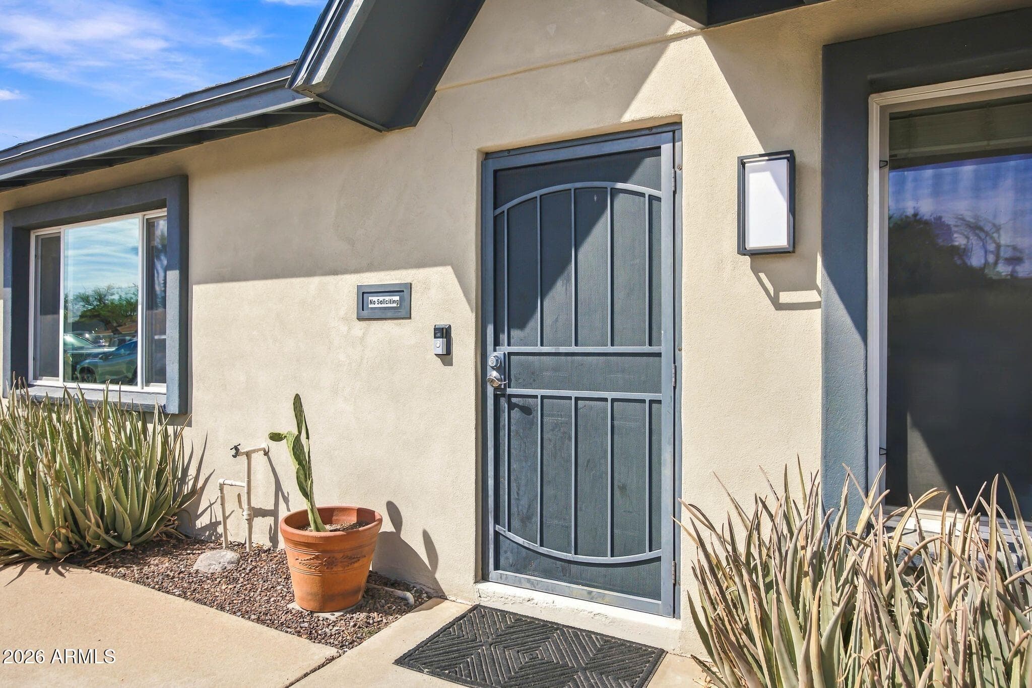 8314 E Turney Avenue — photo 4