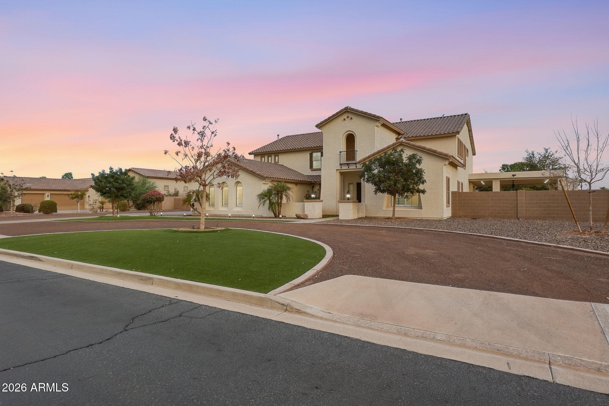 14139 W Christy Drive — photo 6
