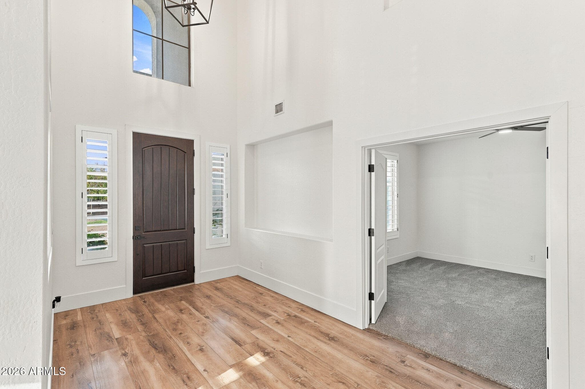 14139 W Christy Drive — photo 8