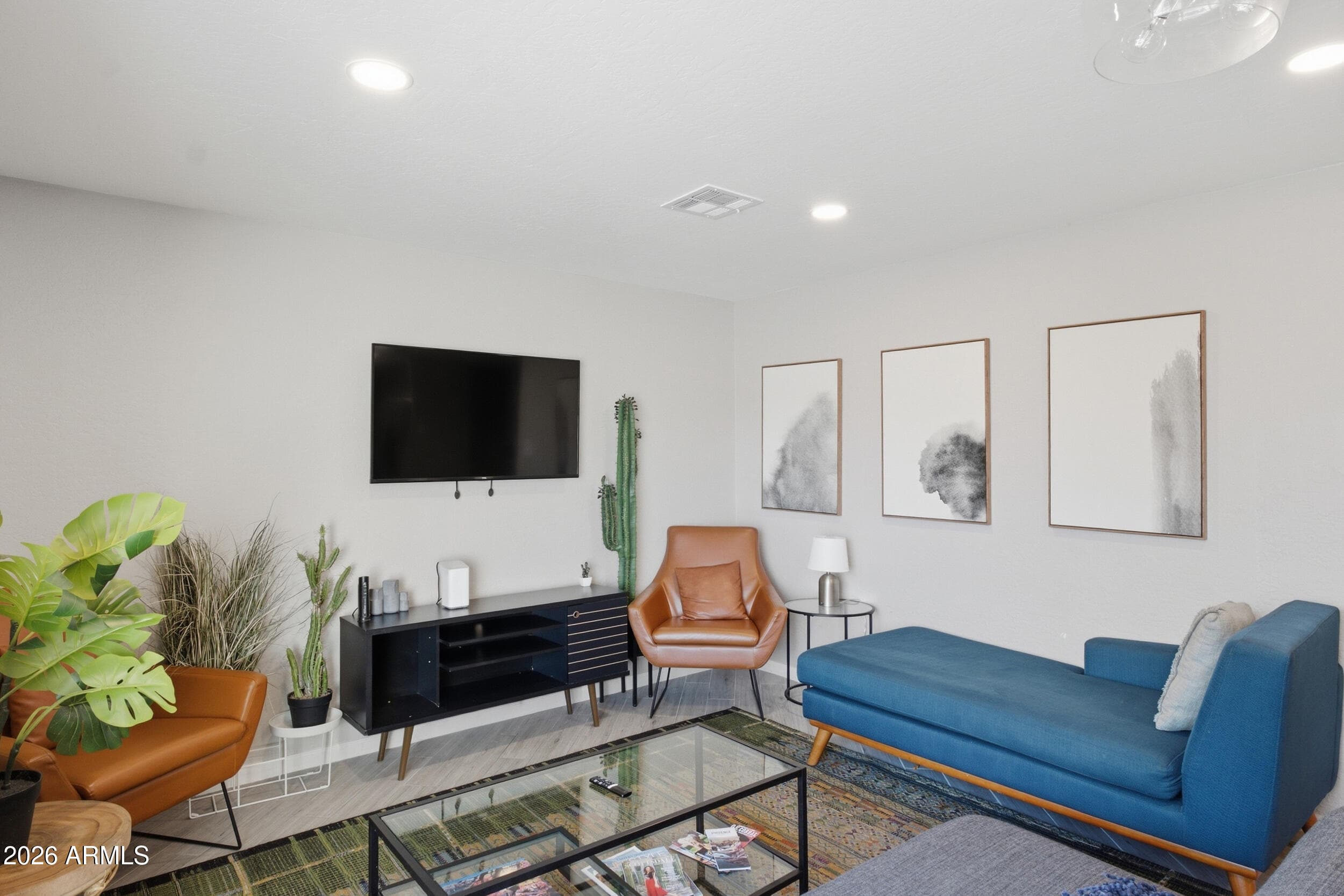 6444 E Sheridan Street — photo 4