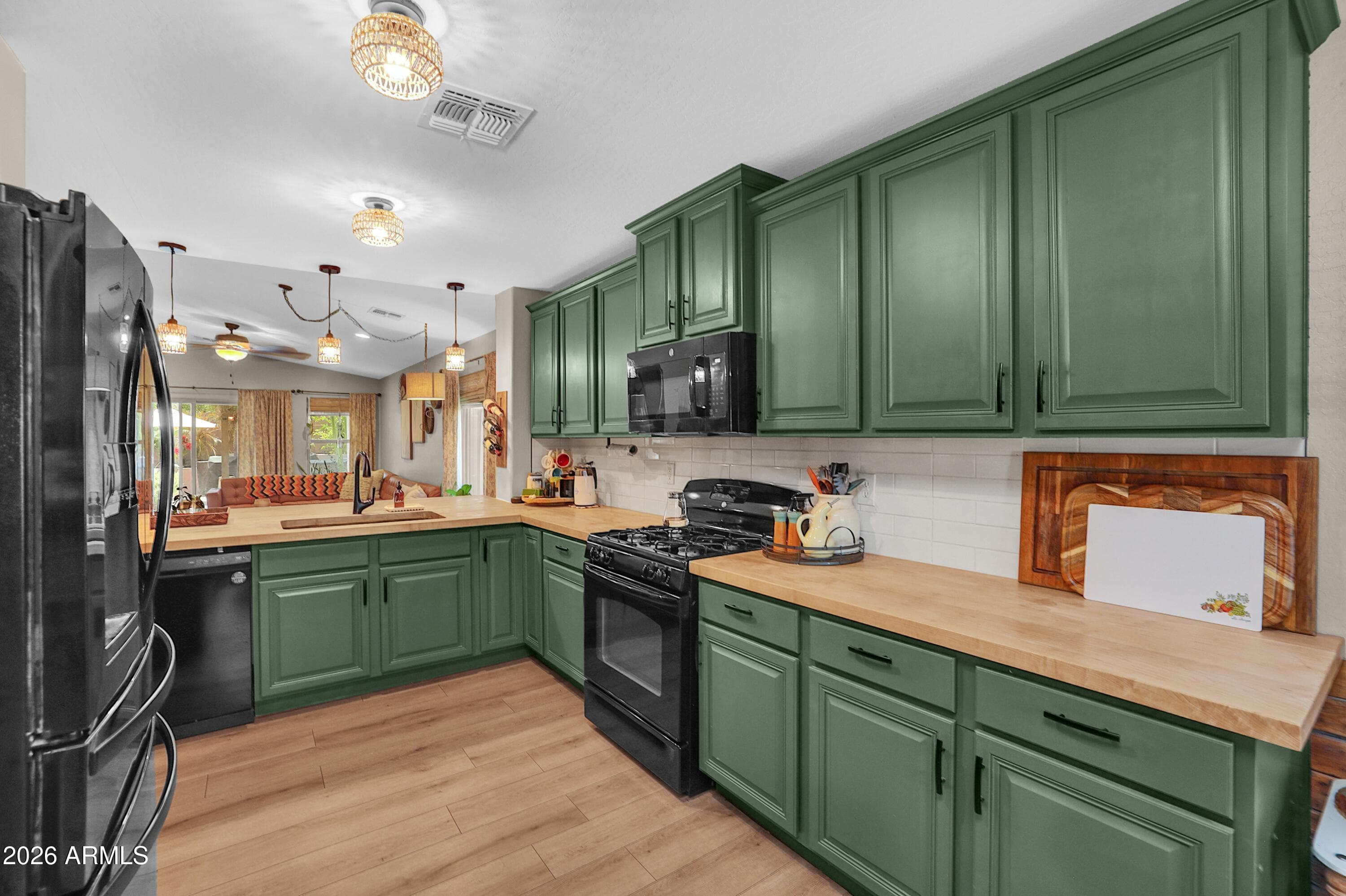 2065 E Lindrick Drive — photo 4