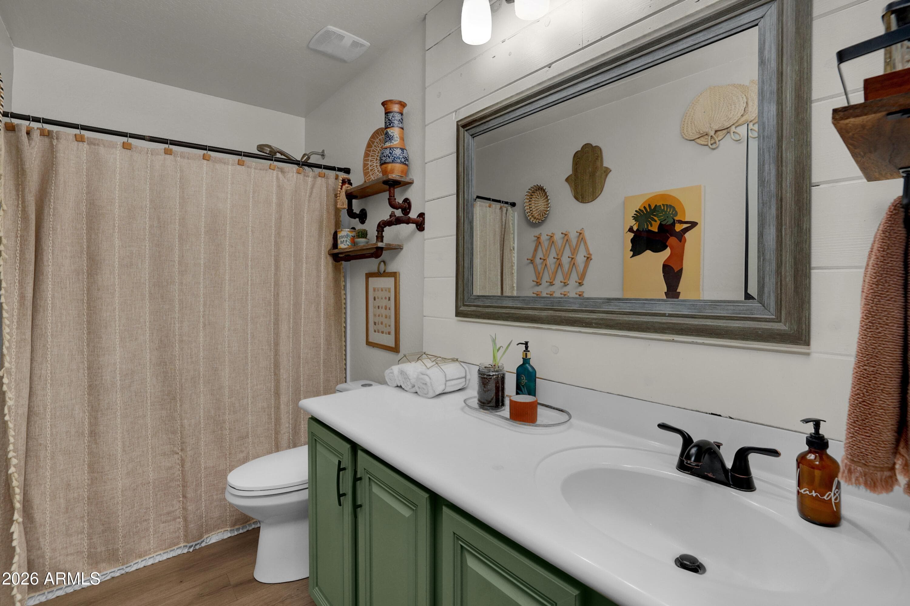 2065 E Lindrick Drive — photo 7