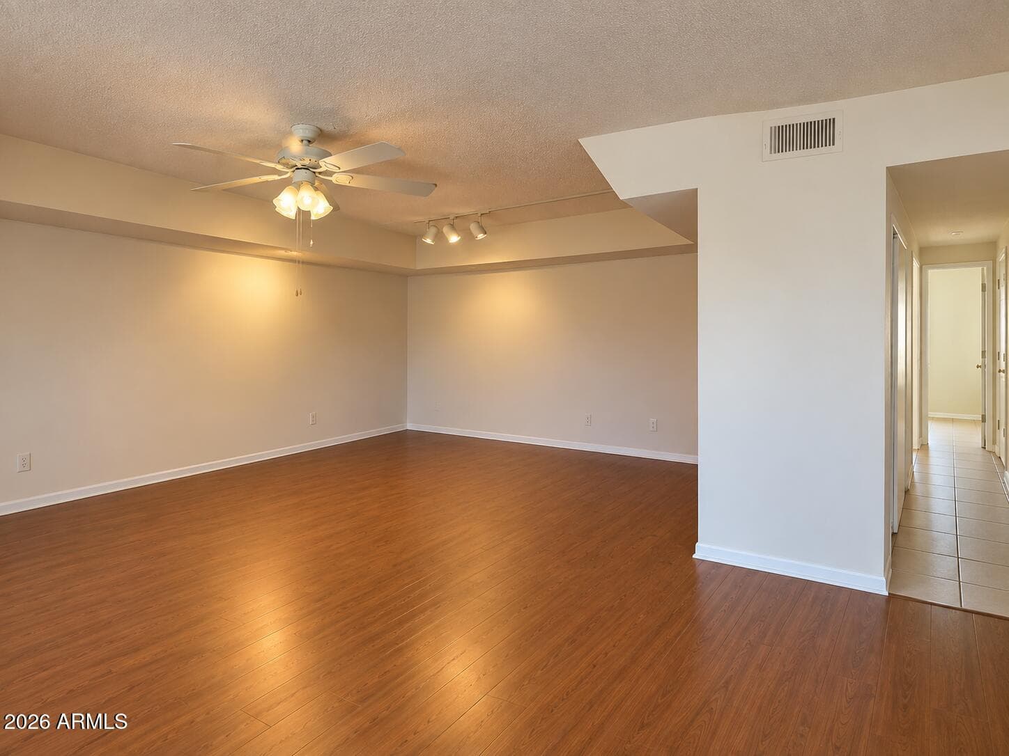6222 N 22nd Drive — photo 2