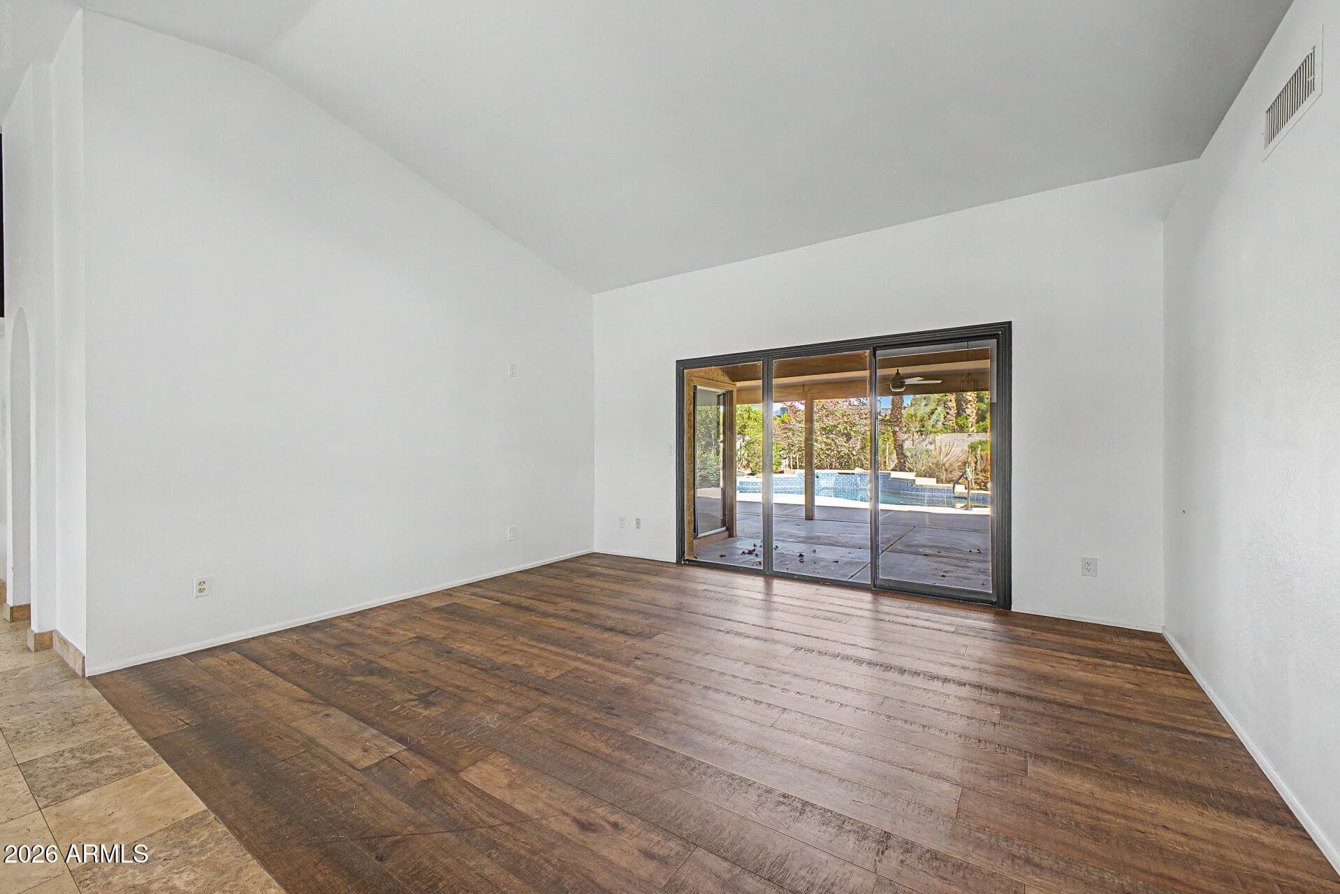 15217 N 60th Street — photo 7