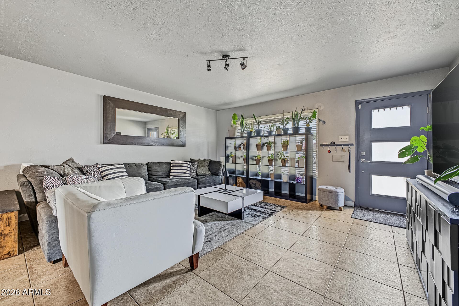 8119 E Mitchell Drive — photo 6
