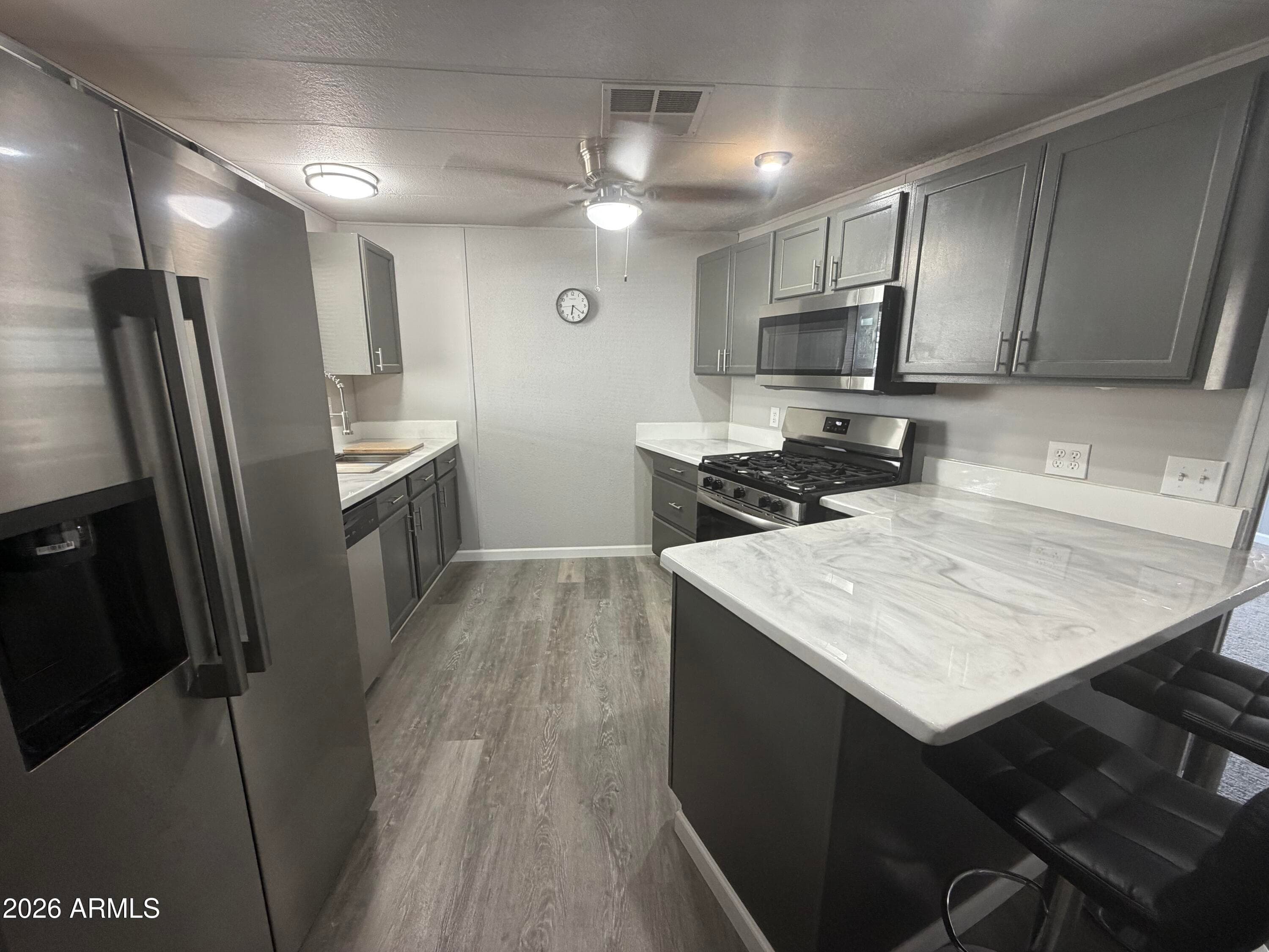 10701 N 99th Avenue 211 — photo 3