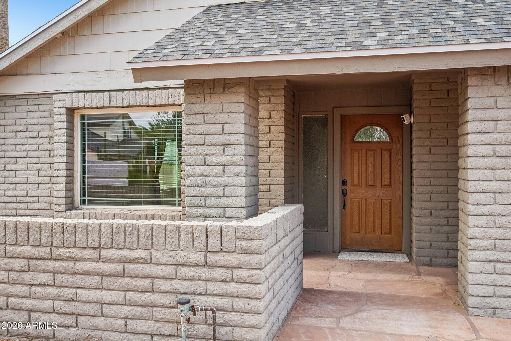 1564 W Irisado Circle — photo 3