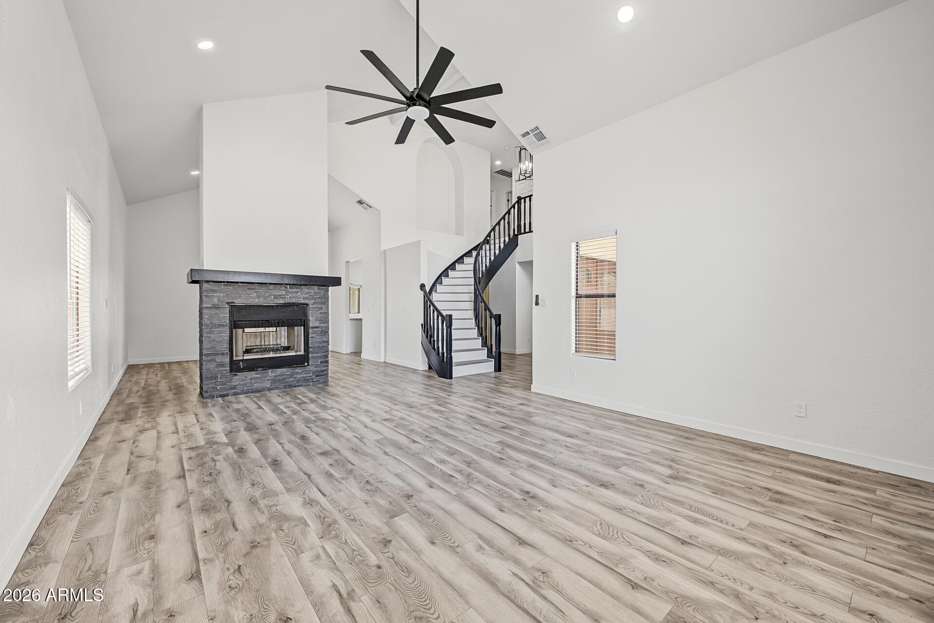 1232 E Granada Street — photo 2