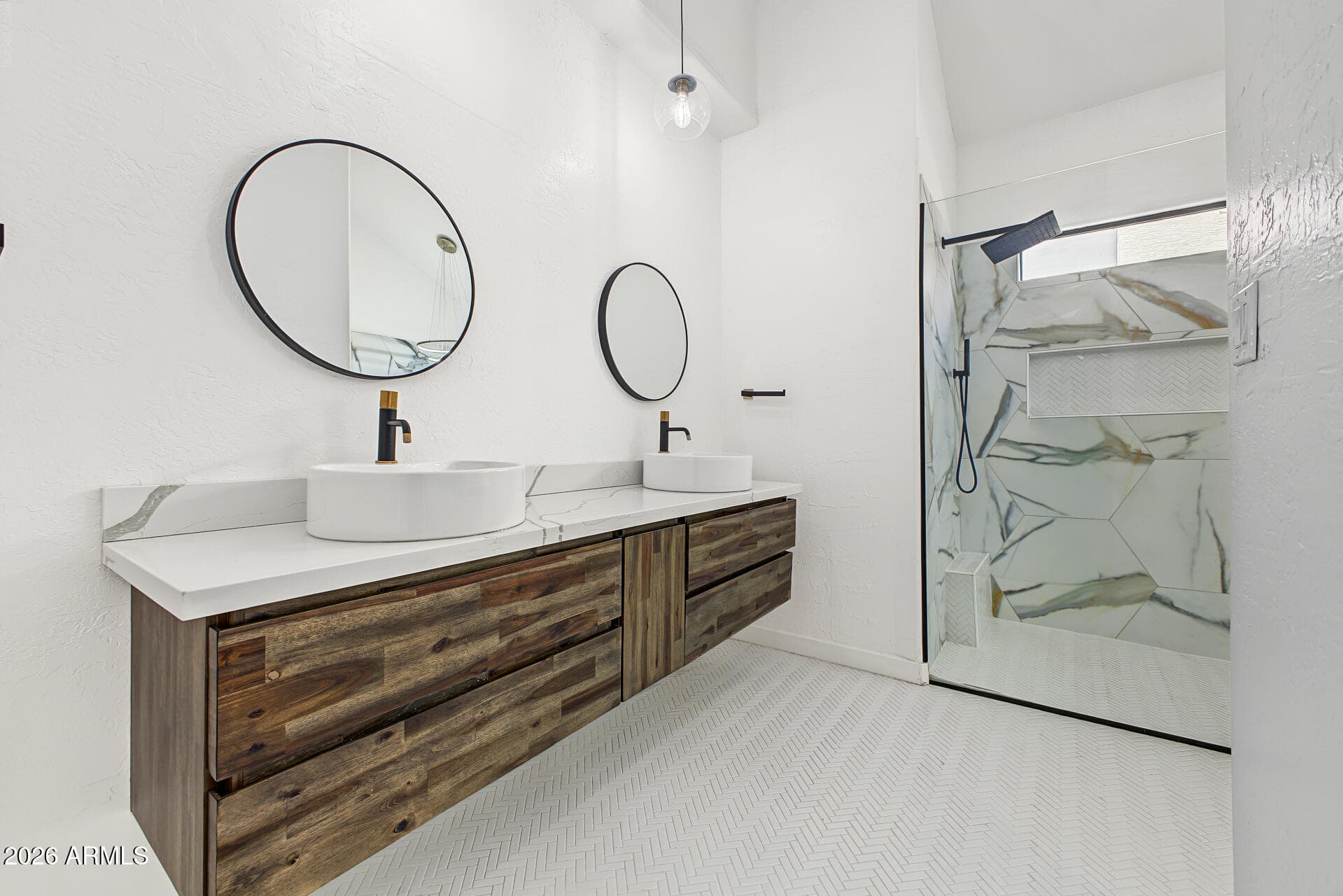 1232 E Granada Street — photo 5