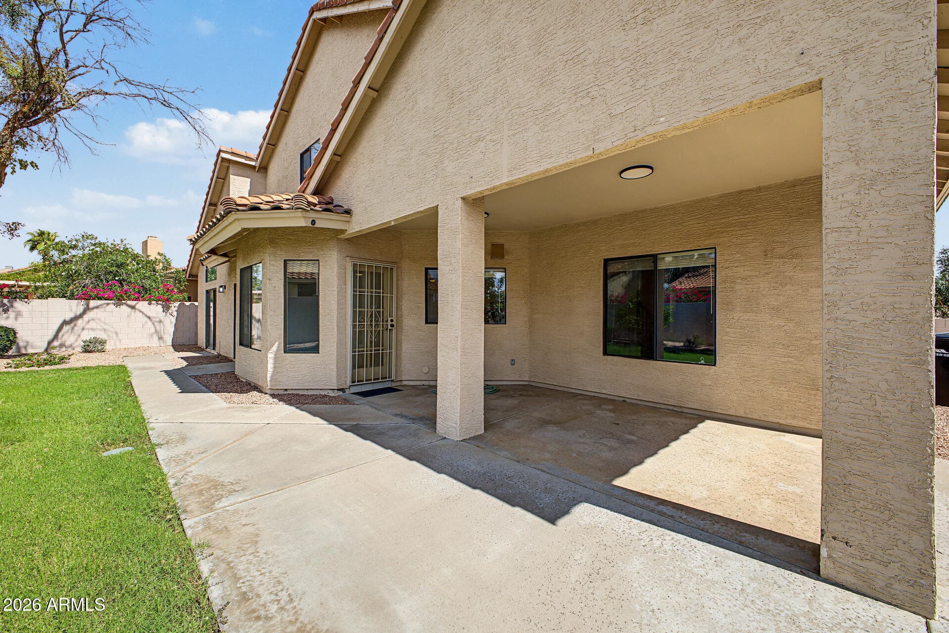 1232 E Granada Street — photo 6