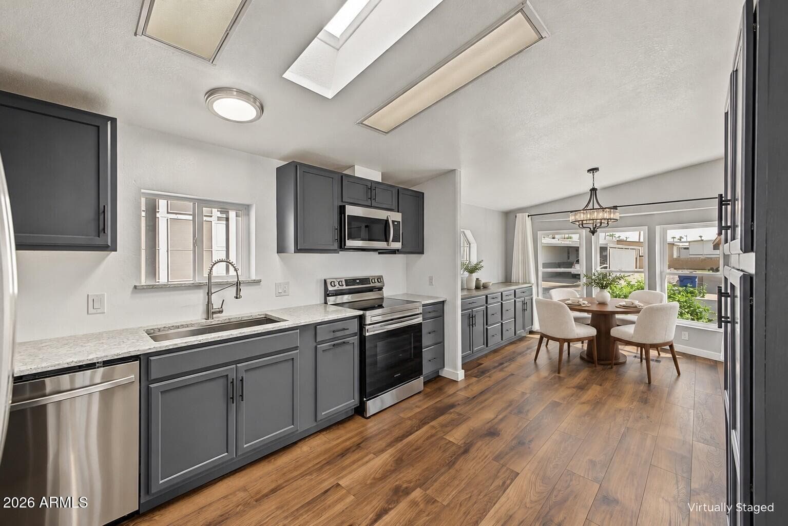 2400 E Baseline Avenue 300 — photo 2