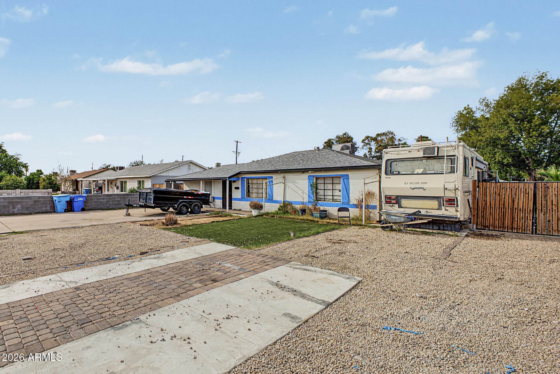 2102 W Campbell Avenue — photo 3