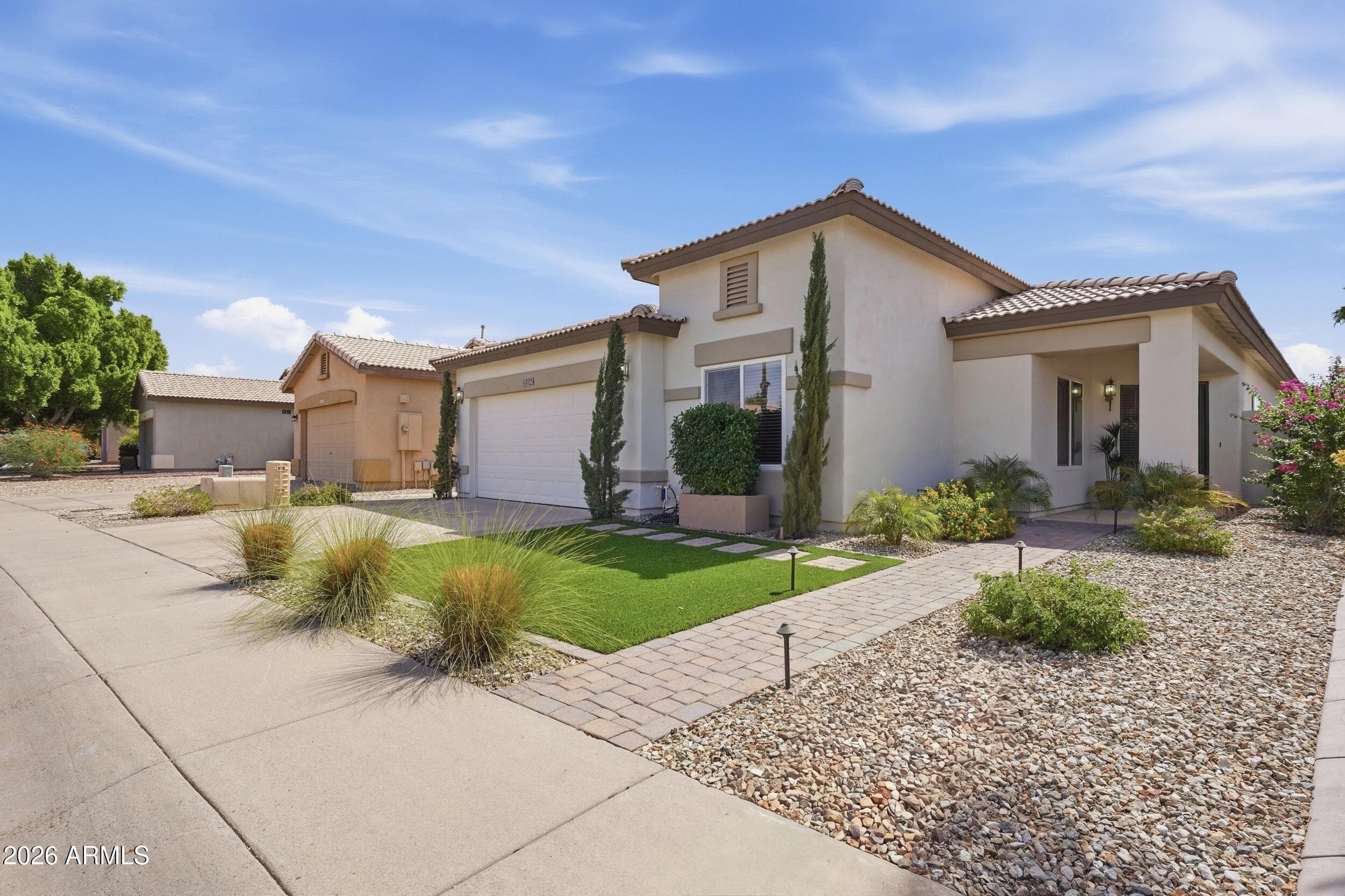 6635 W El Cortez Place — photo 2