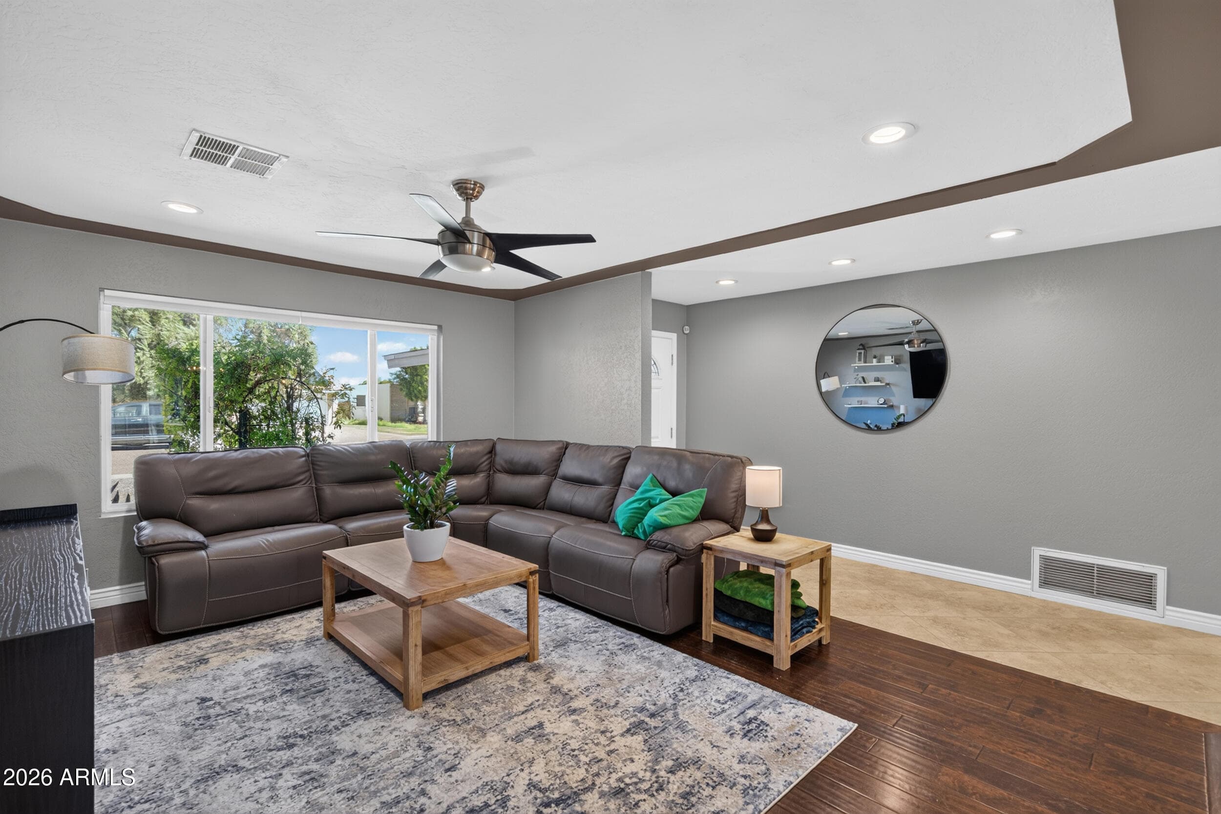 3227 E Corrine Drive — photo 7