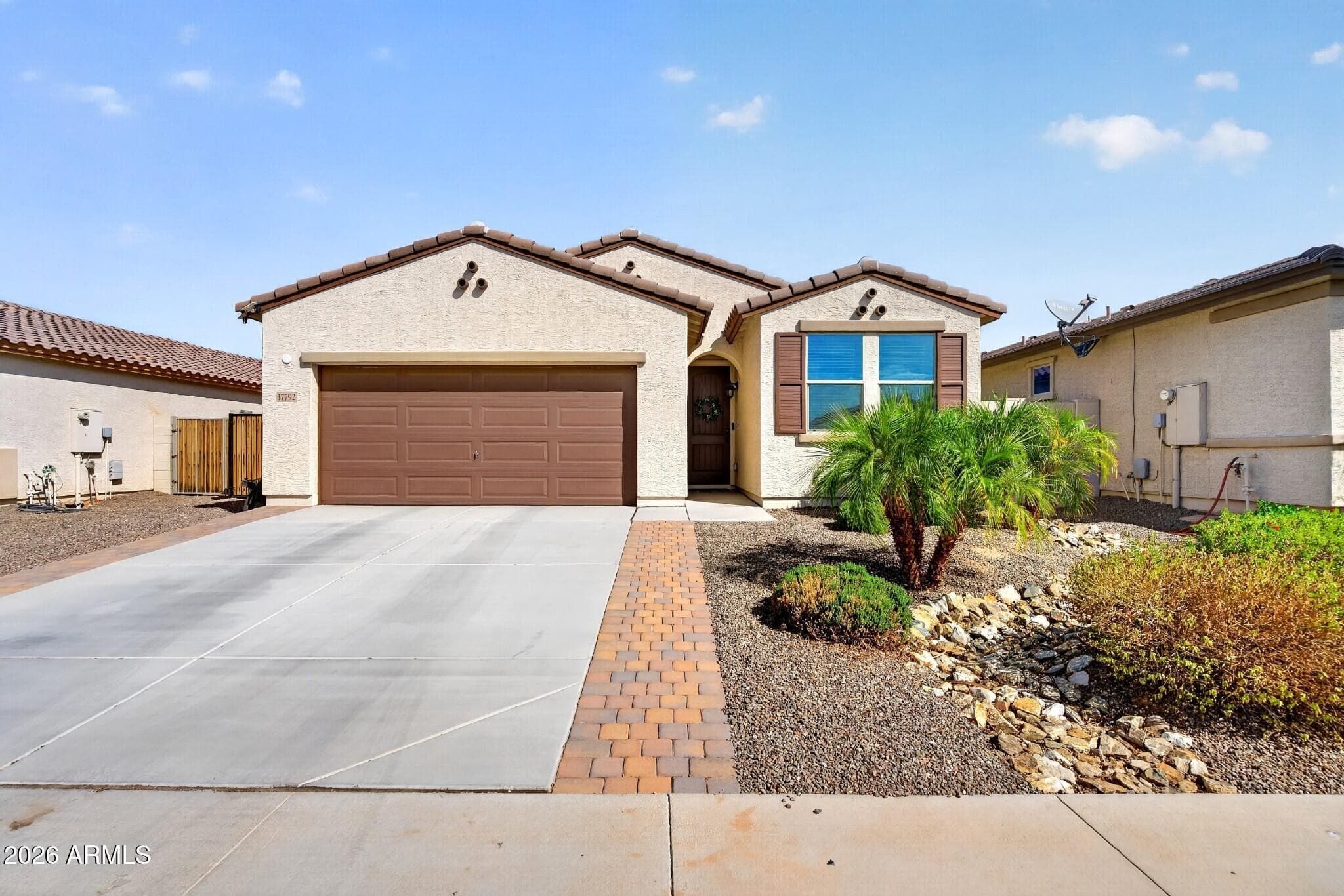 17792 W Cashman Drive — photo 2