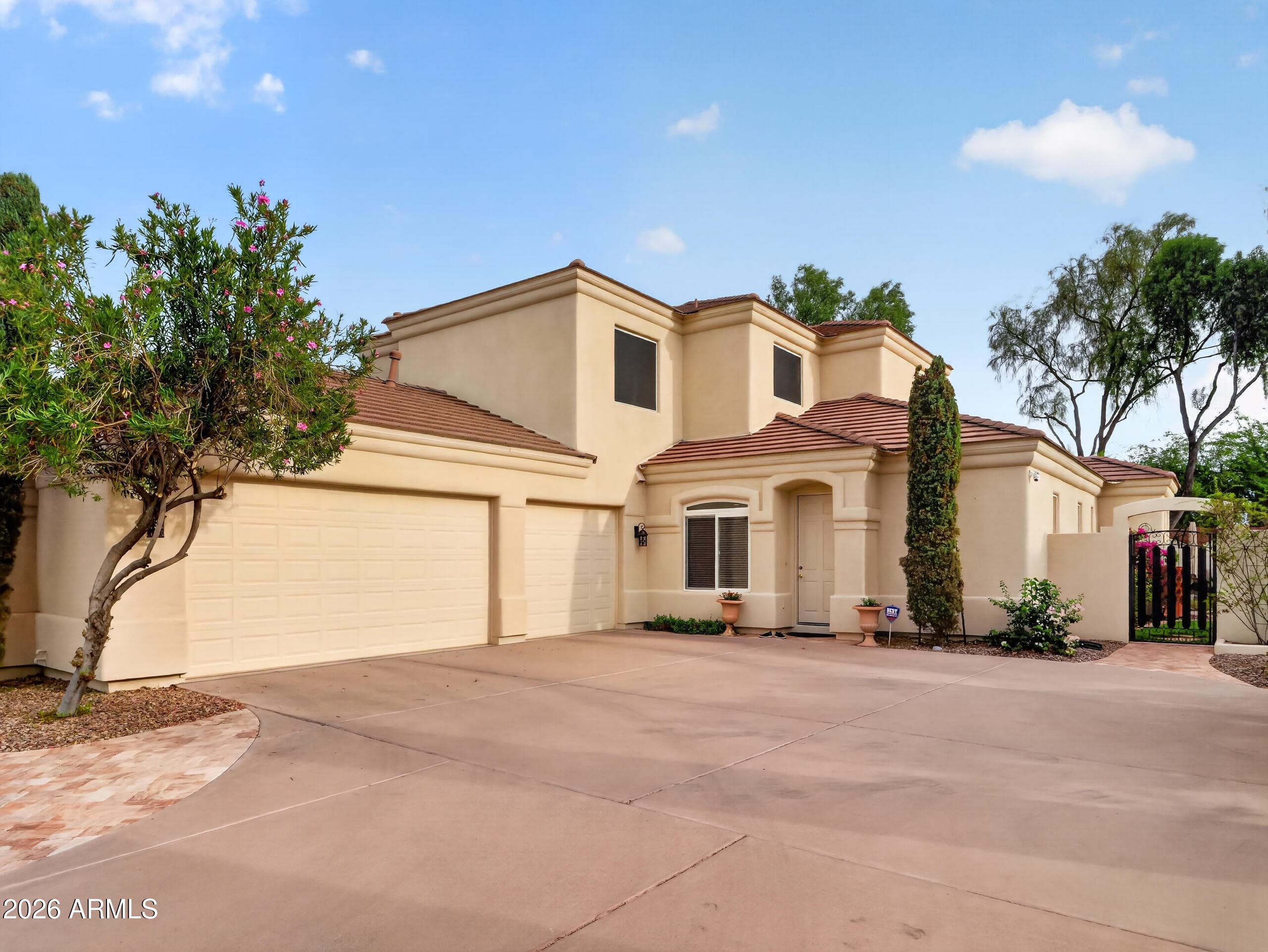 751 W Azalea Drive — photo 8