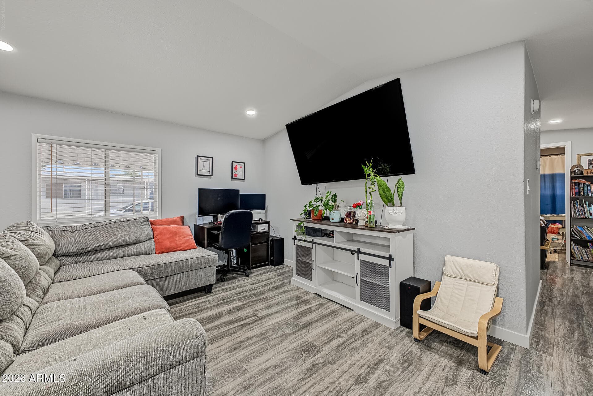 156 N Hawes Road 40 — photo 4