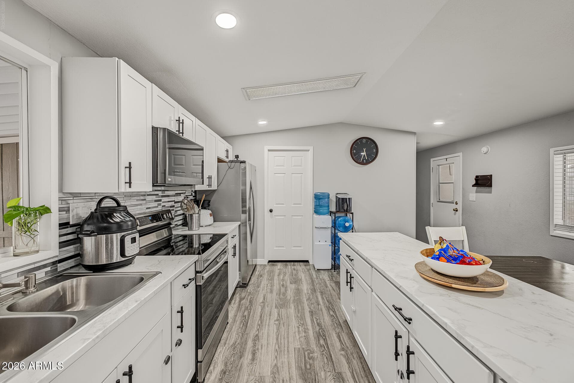 156 N Hawes Road 40 — photo 8