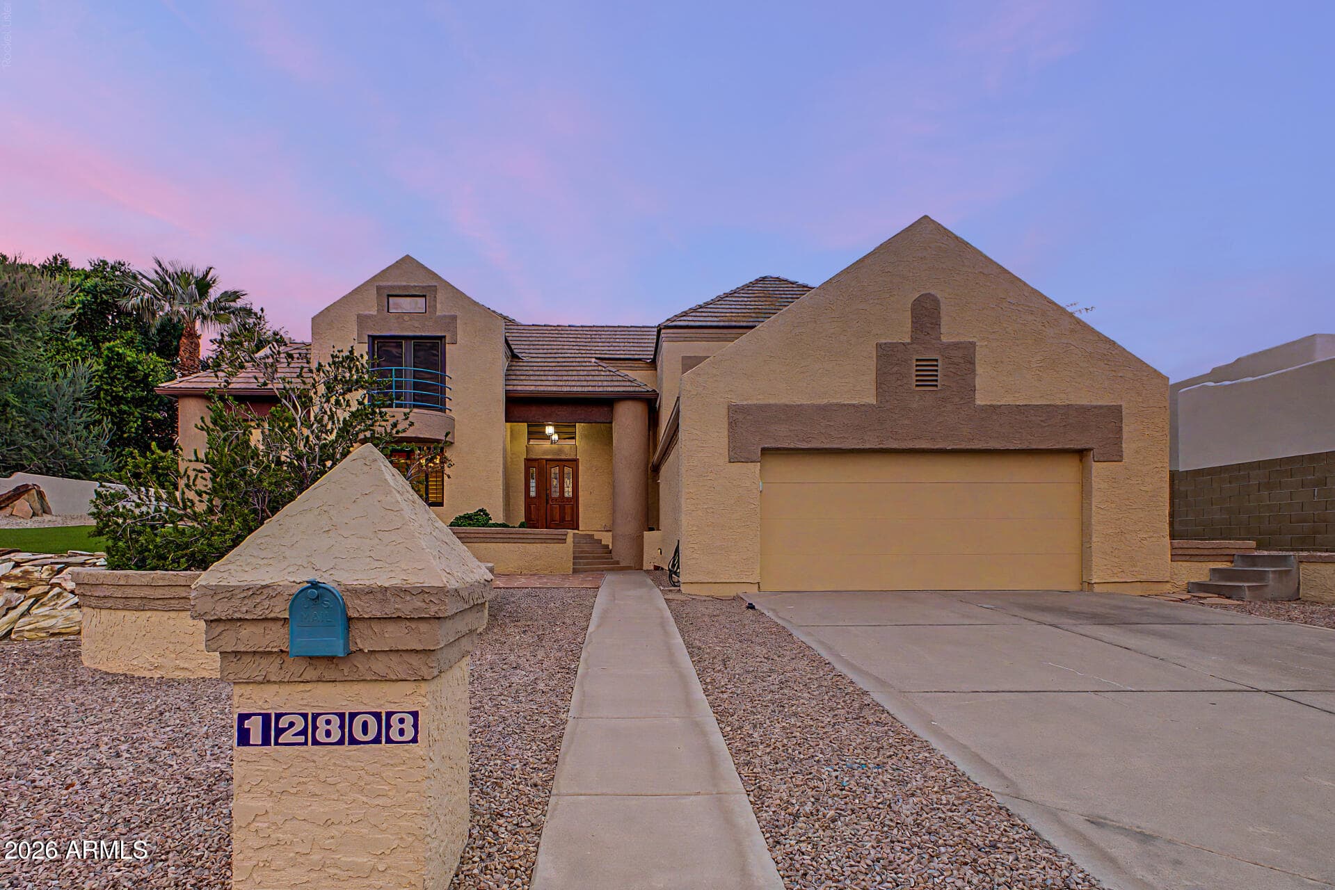 12808 S 38th Street, Phoenix, Arizona