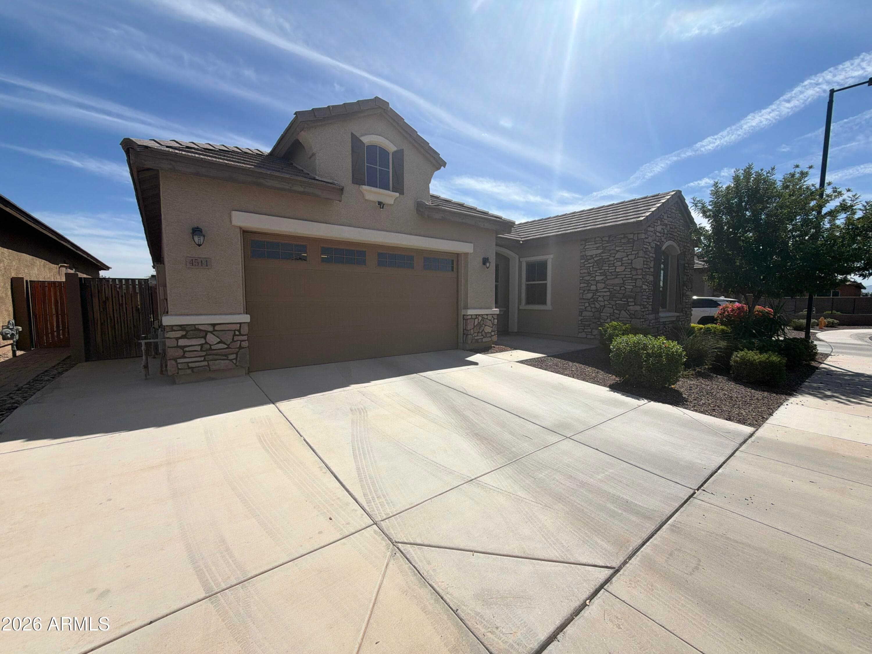 4511 N 93rd Drive — photo 6