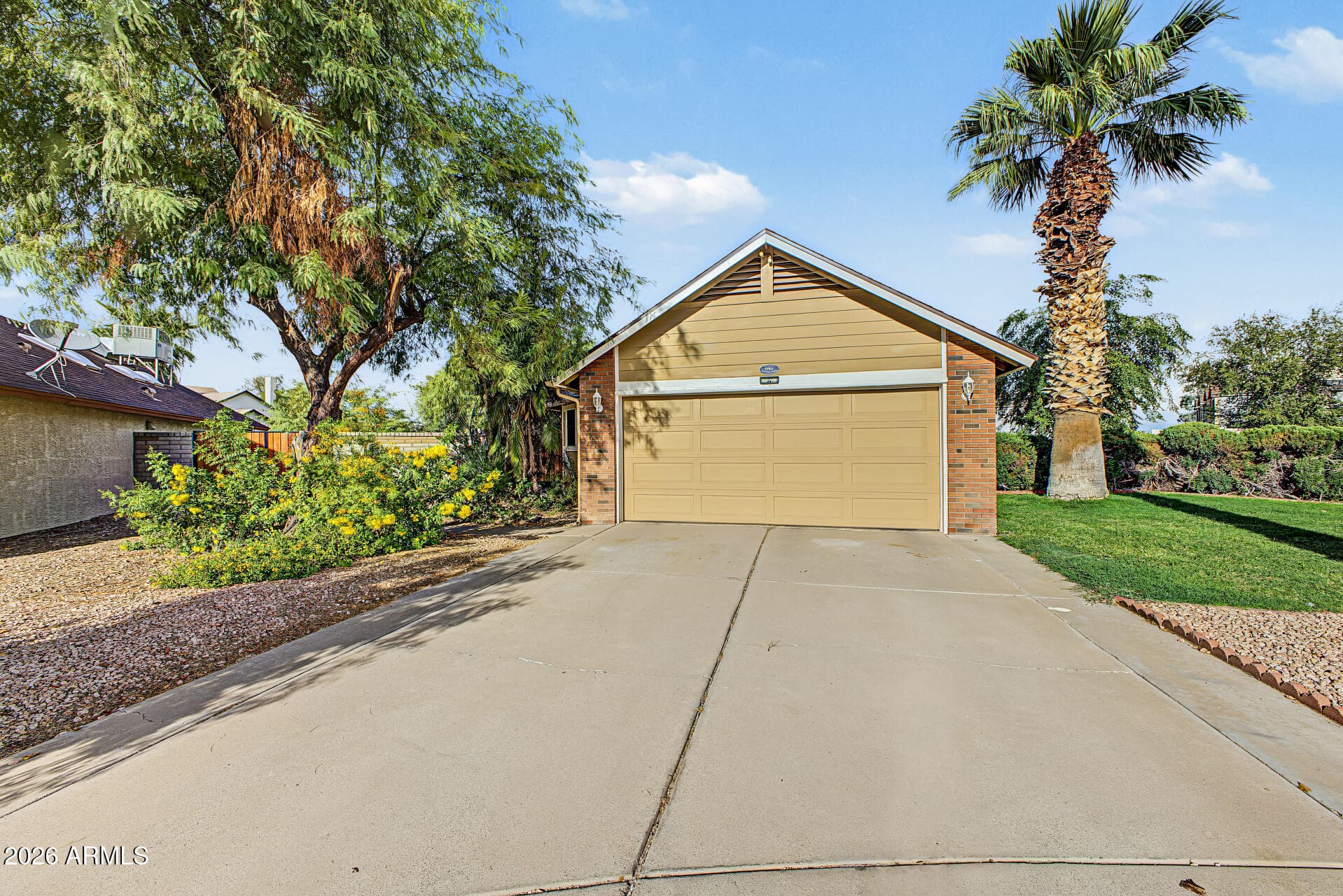 1760 E Jacinto Circle — photo 2