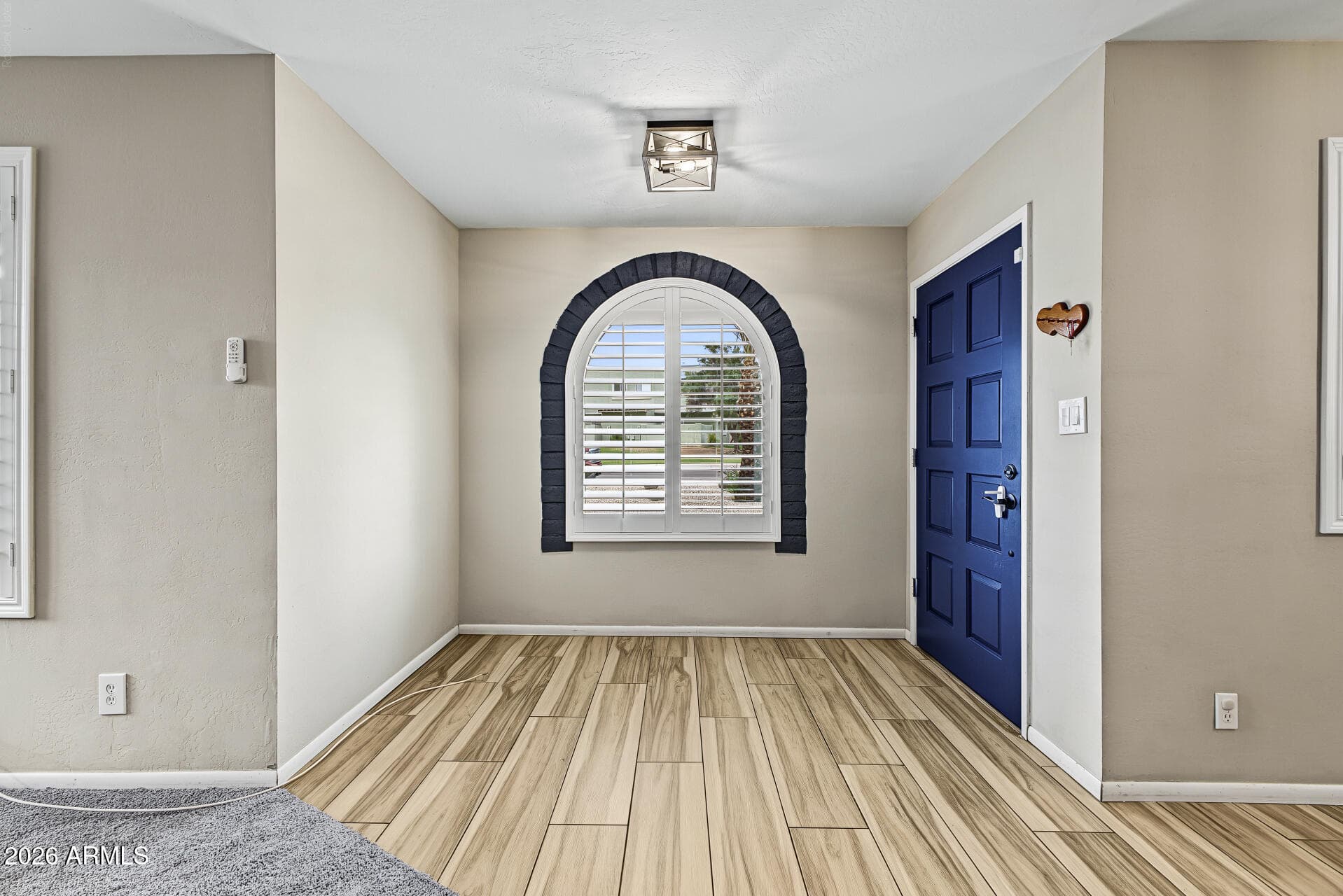 817 E Cheryl Drive — photo 5