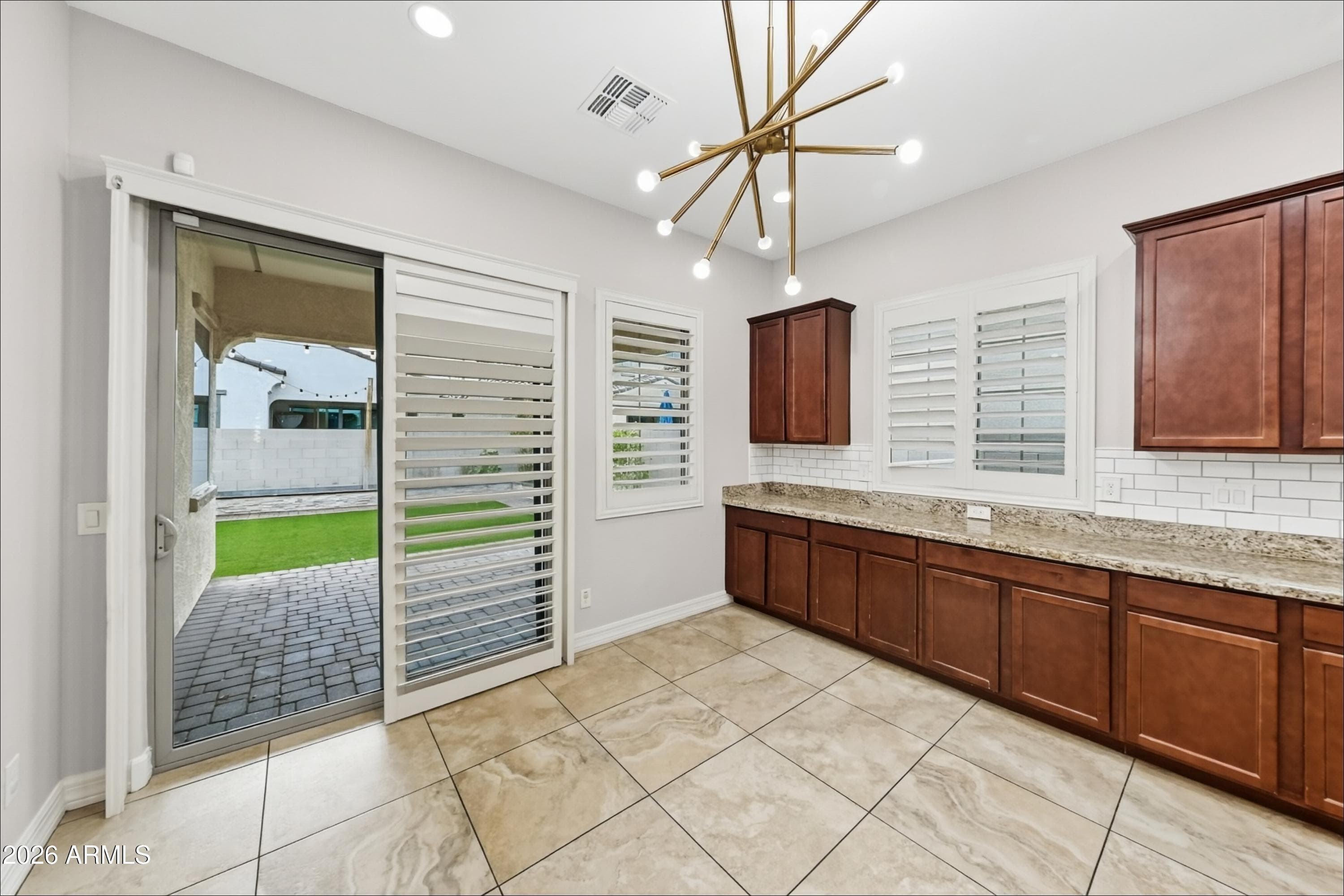 2913 E Ebony Drive — photo 5