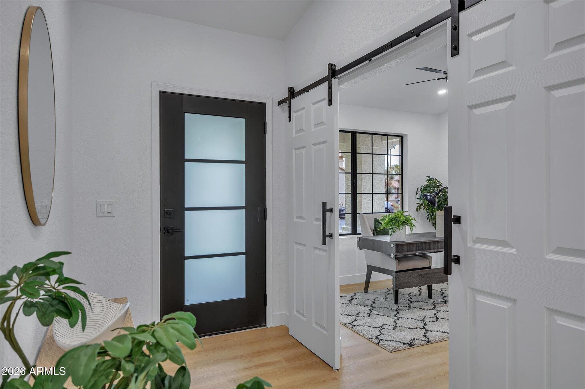 213 S Golden Key Drive — photo 3