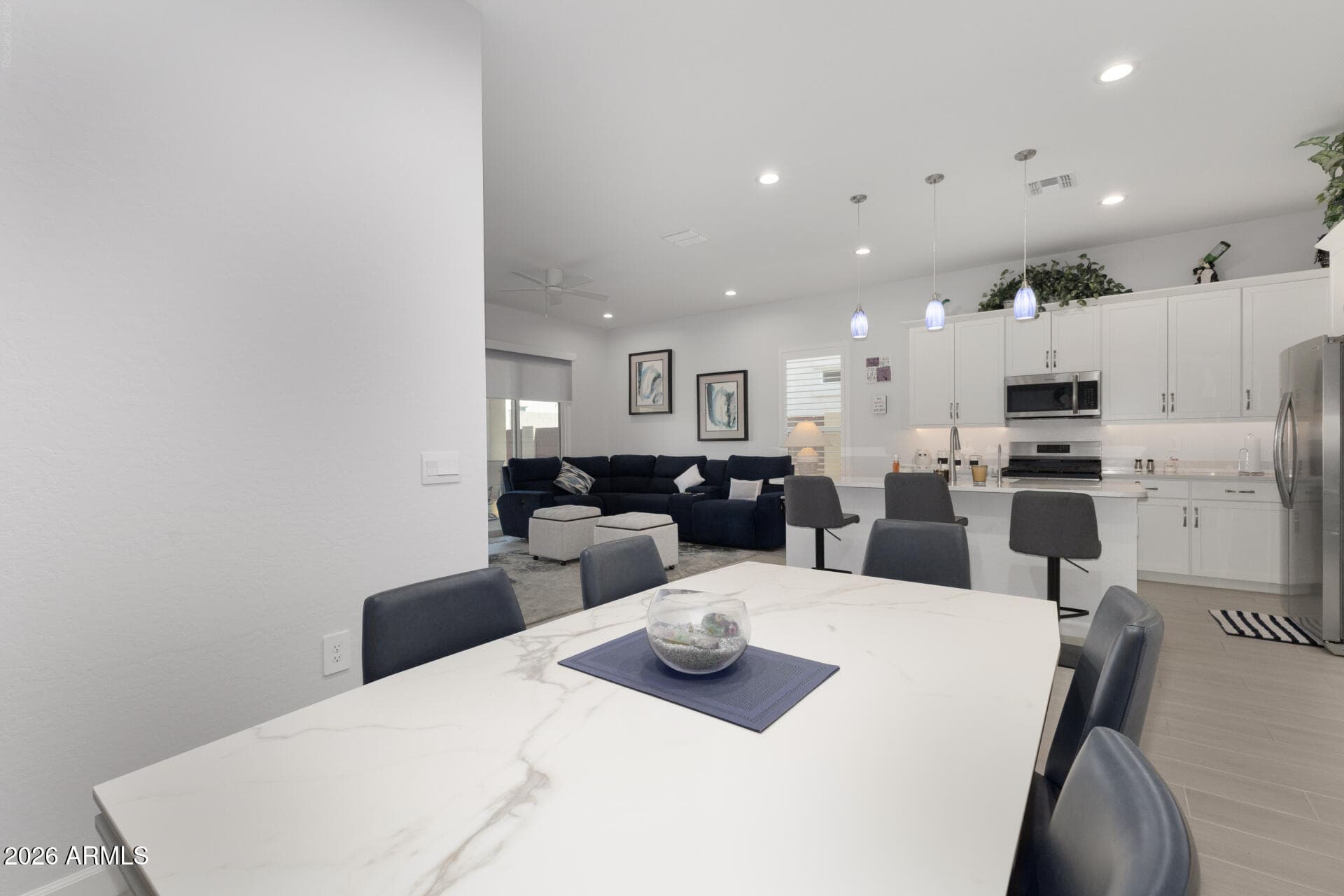 10240 W Lone Cactus Drive — photo 3