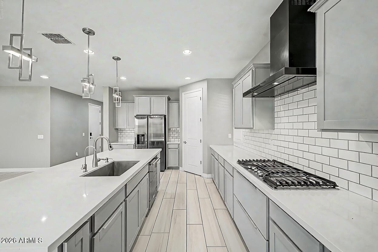 200 E Wisteria Drive — photo 8